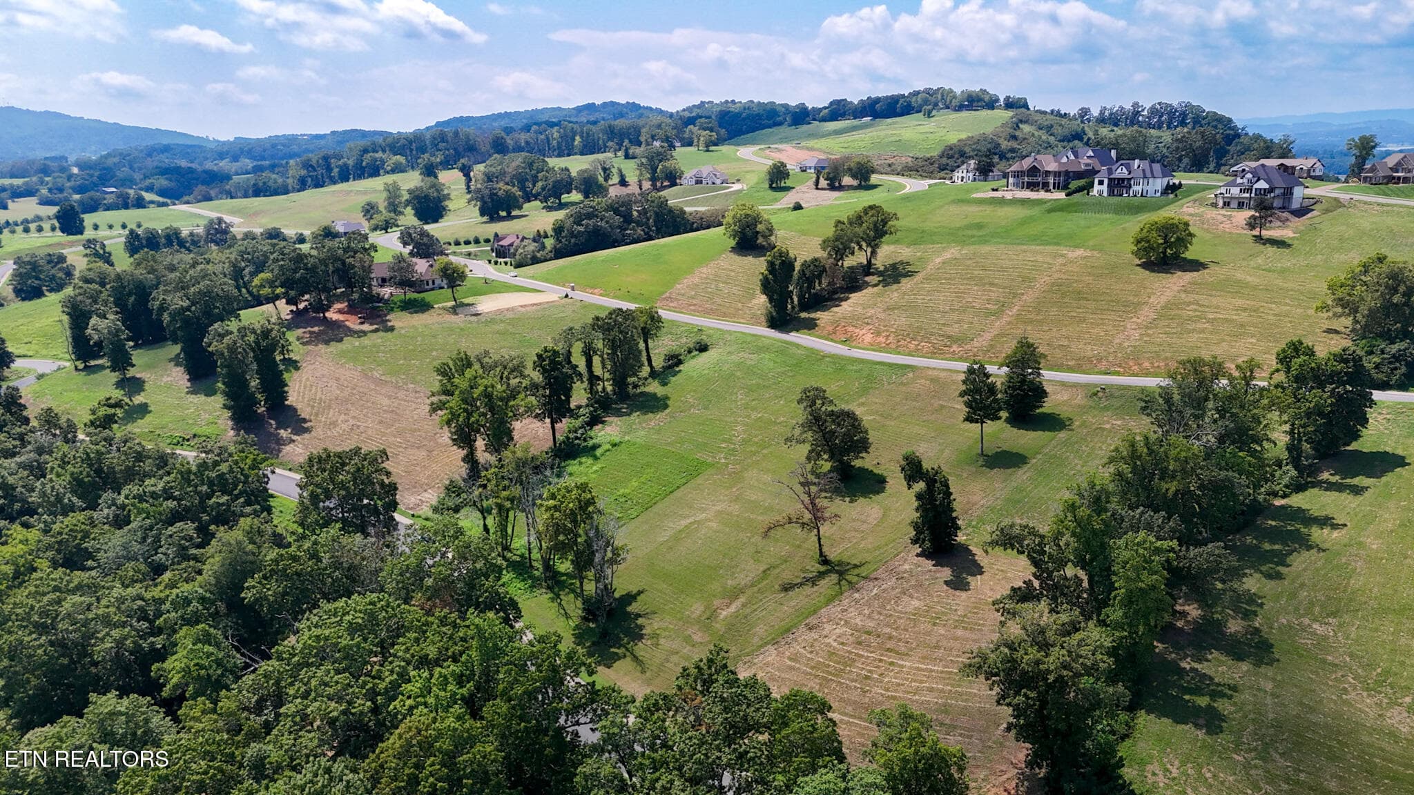 dji_fly_20250820_142036_0079_17557222881 - 2093 Edgewater Sound, Morristown, TN 37814