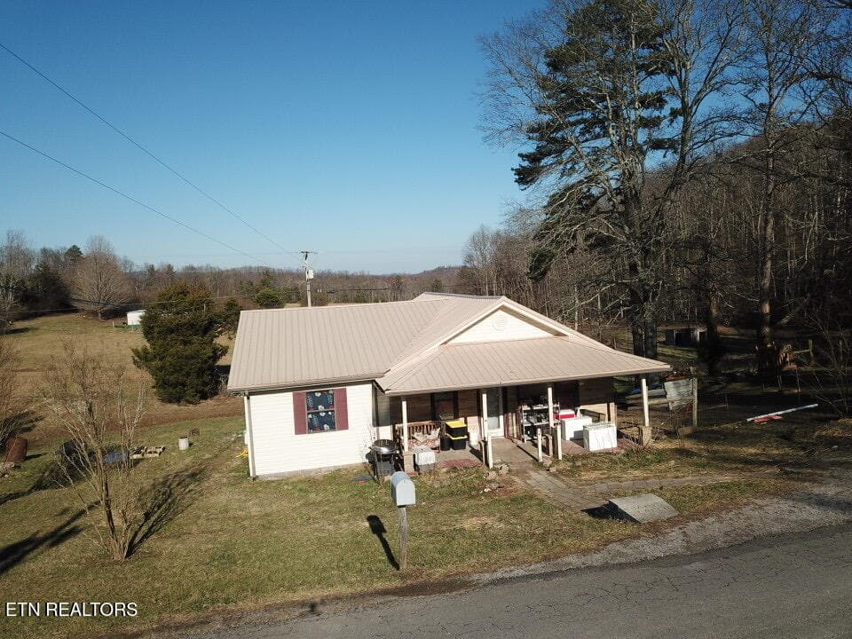 IMG_0909 - 1364 Happy Top Rd, Grandview, TN 37337