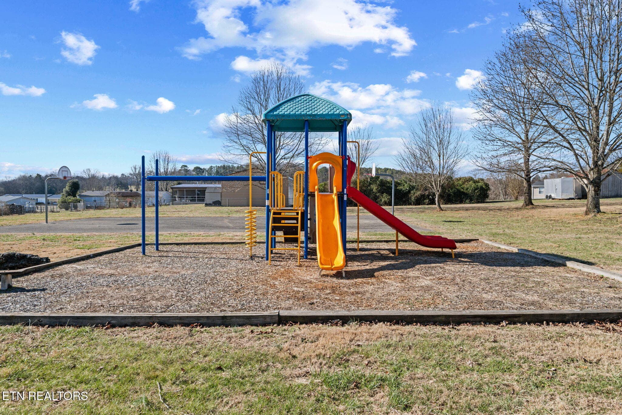 23-web-or-mls-1009 Ridge View-6218 - 1009 Ridge View Rd, Maryville, TN 37801, Maryville
