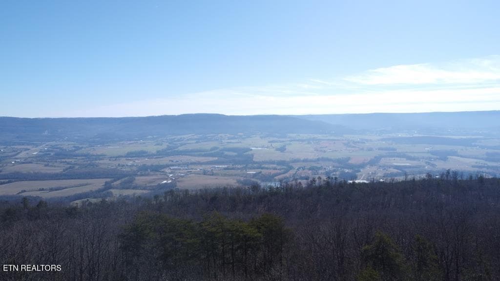 47A Gray Rock View, Pikeville, TN 37367