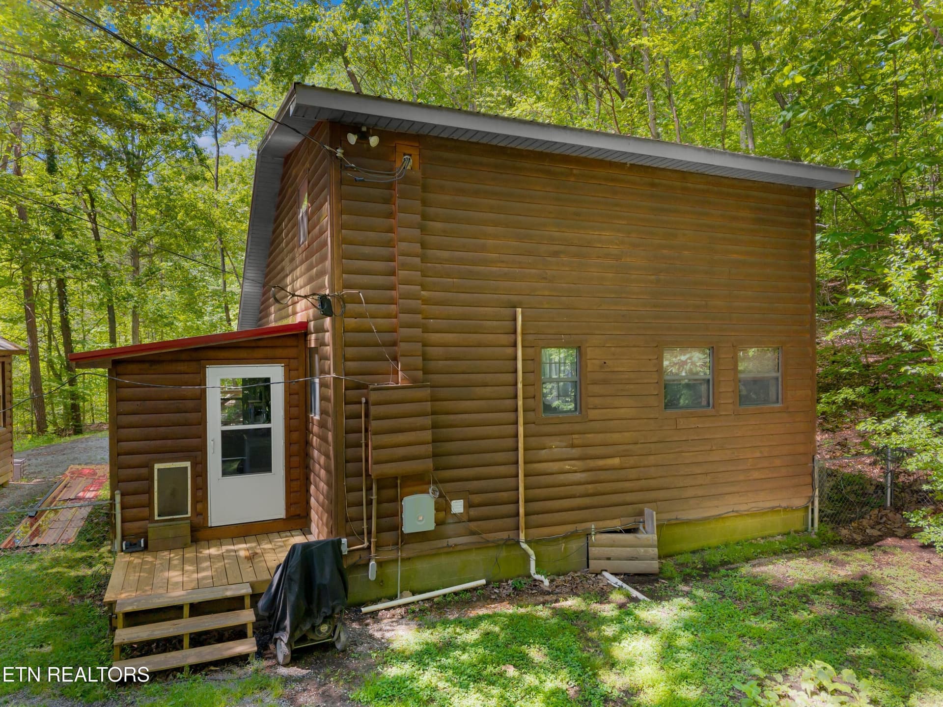 006-236BeechStreet-Sneedville-TN-37869-S - 236 Beech St, Sneedville, TN 37869