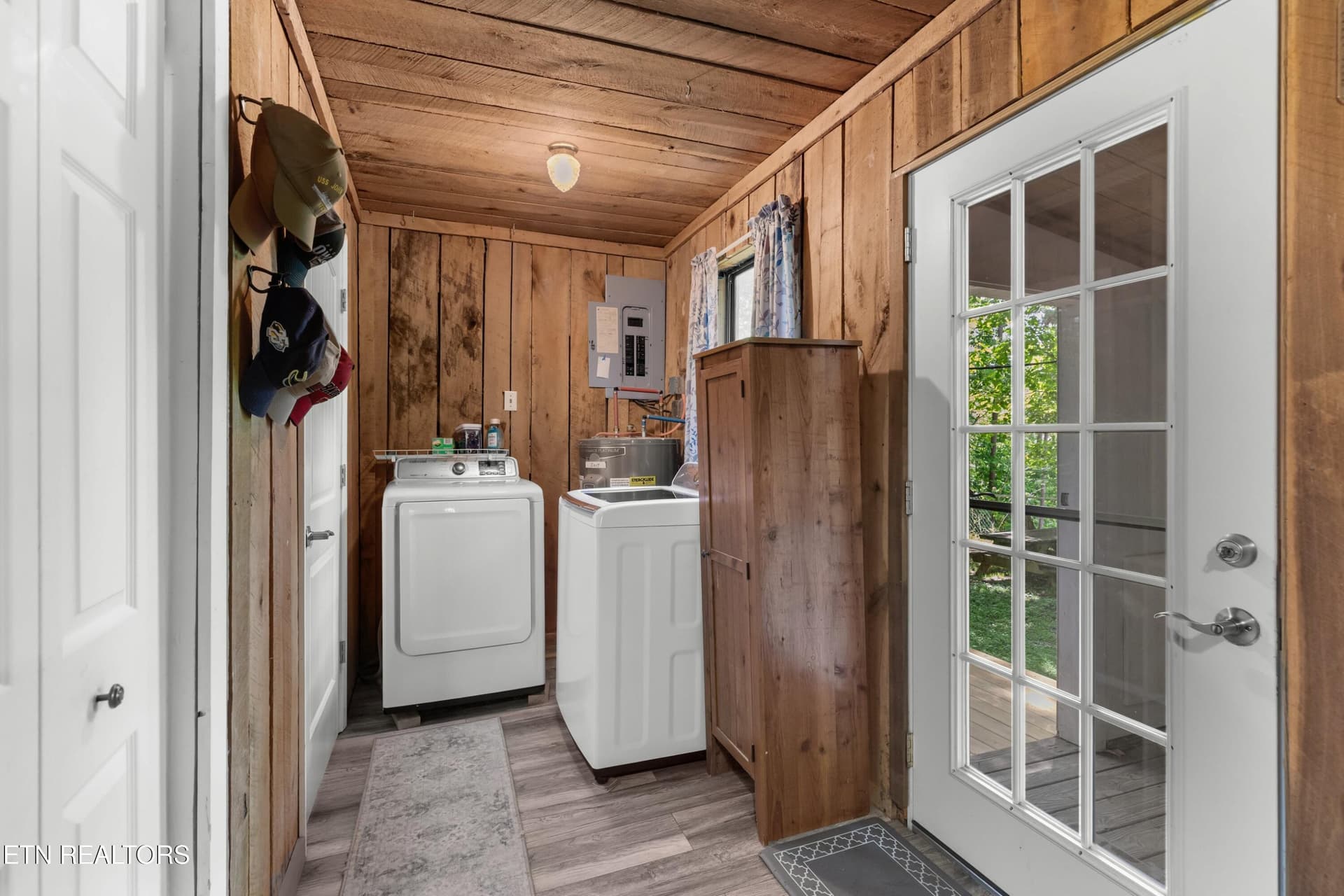 080-236BeechStreet-Sneedville-TN-37869-S - 236 Beech St, Sneedville, TN 37869