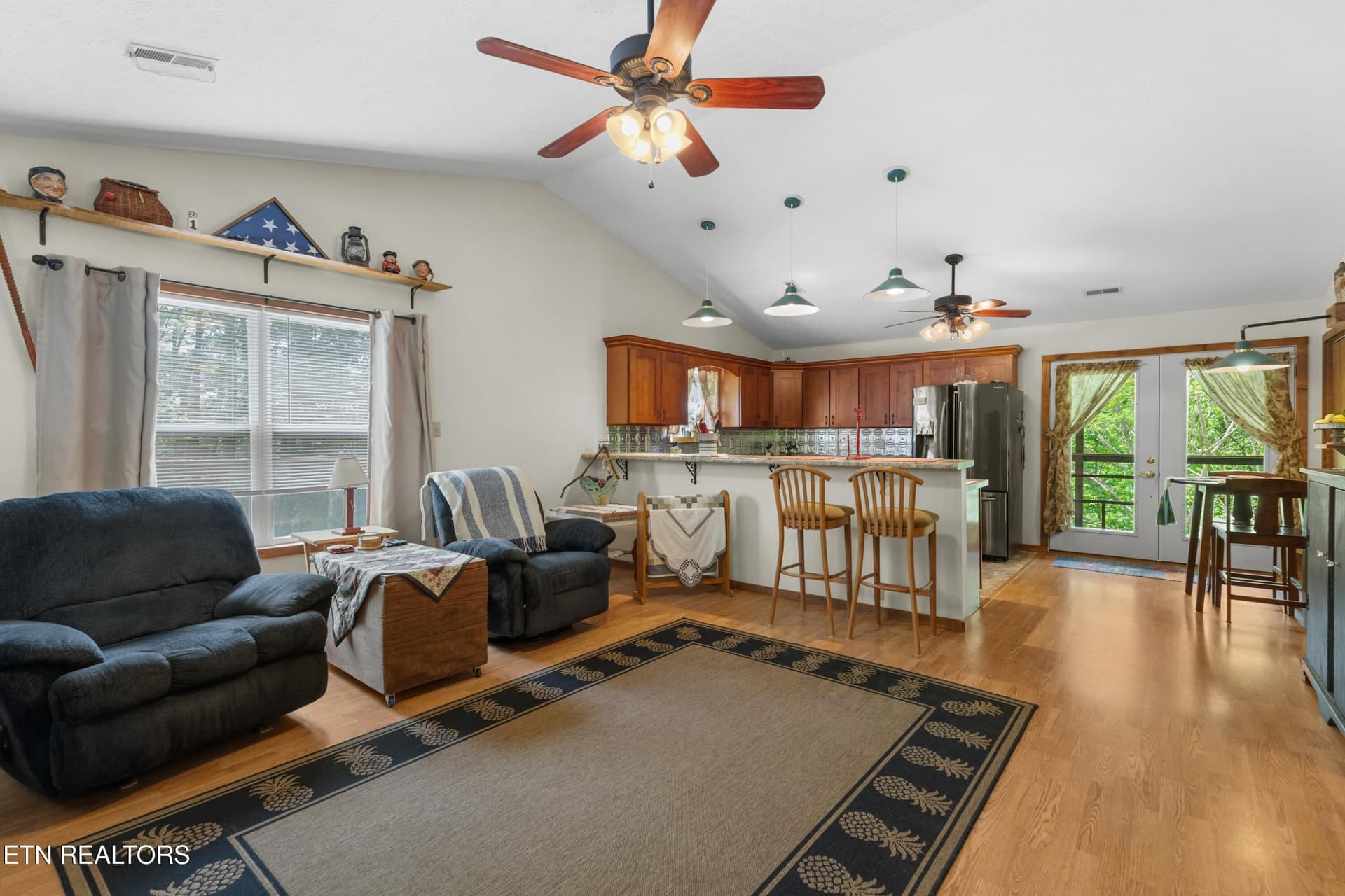 057-236BeechStreet-Sneedville-TN-37869-S - 236 Beech St, Sneedville, TN 37869