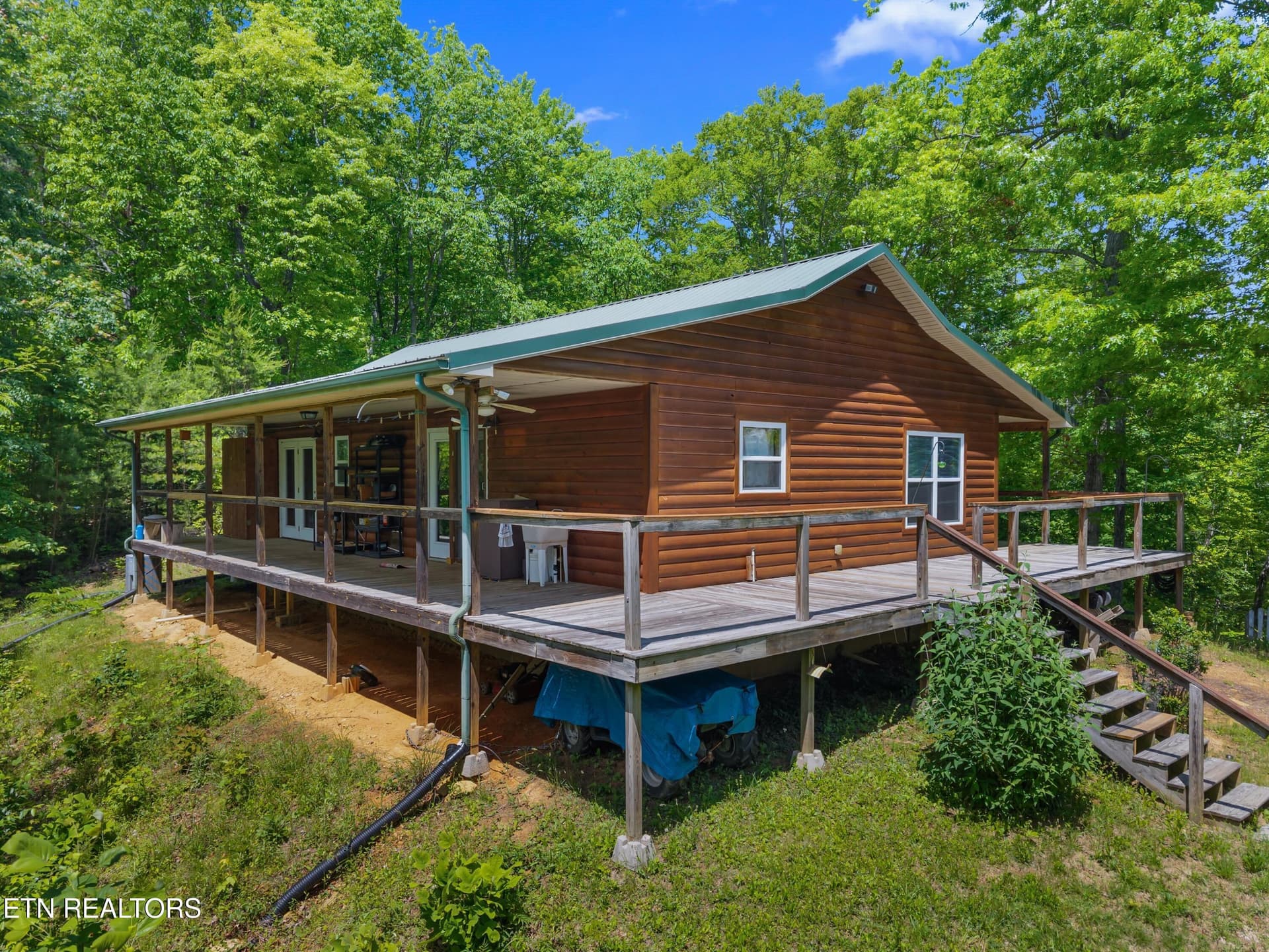 010-236BeechStreet-Sneedville-TN-37869-S - 236 Beech St, Sneedville, TN 37869