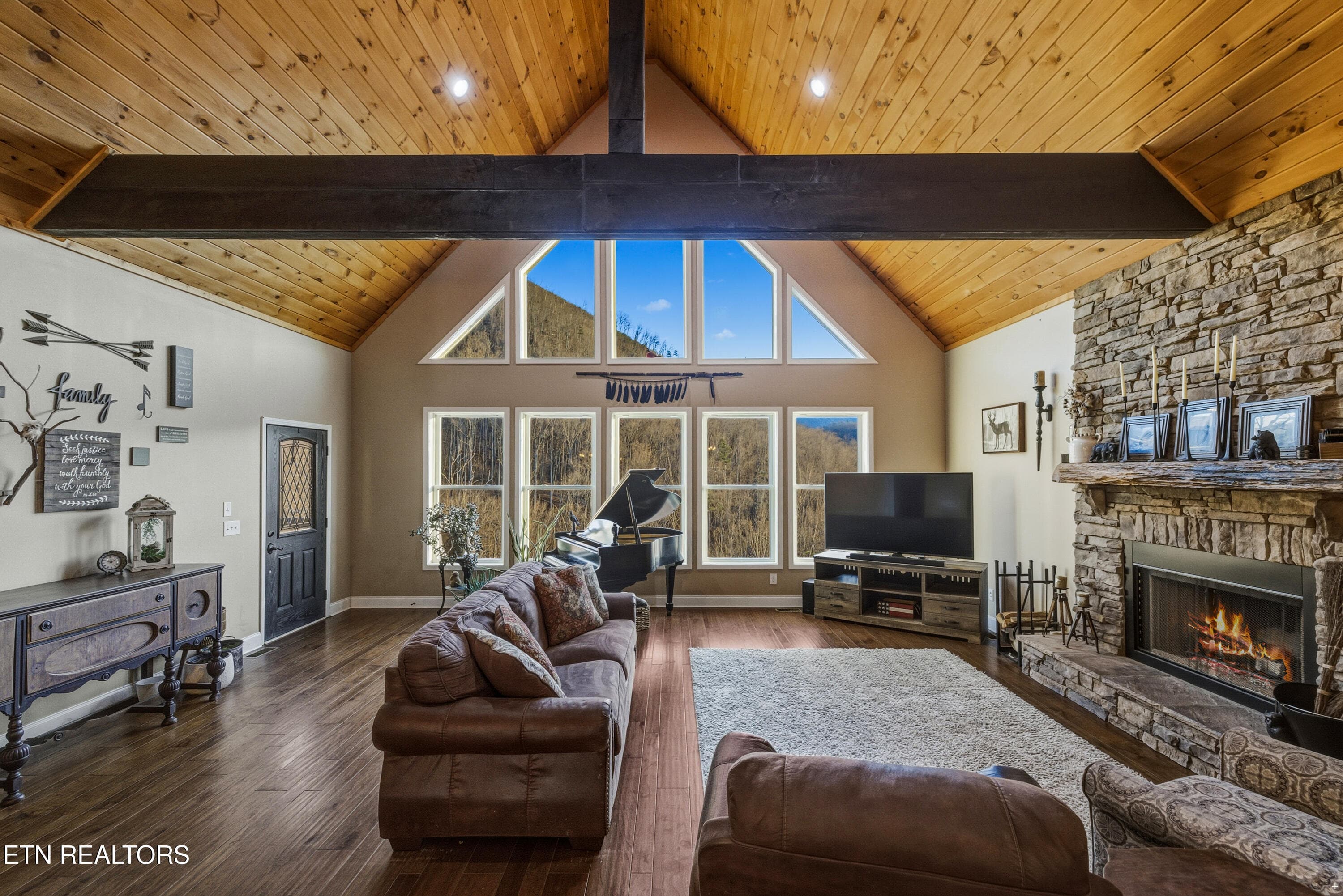 Positive Perceptions-4 - 835 Perry Drive, Gatlinburg, TN 37738, Gatlinburg