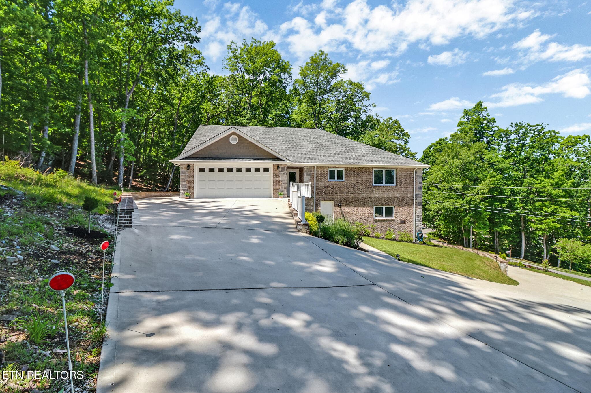 Front of home - 38 Markham Terrace, Crossville, TN 38558