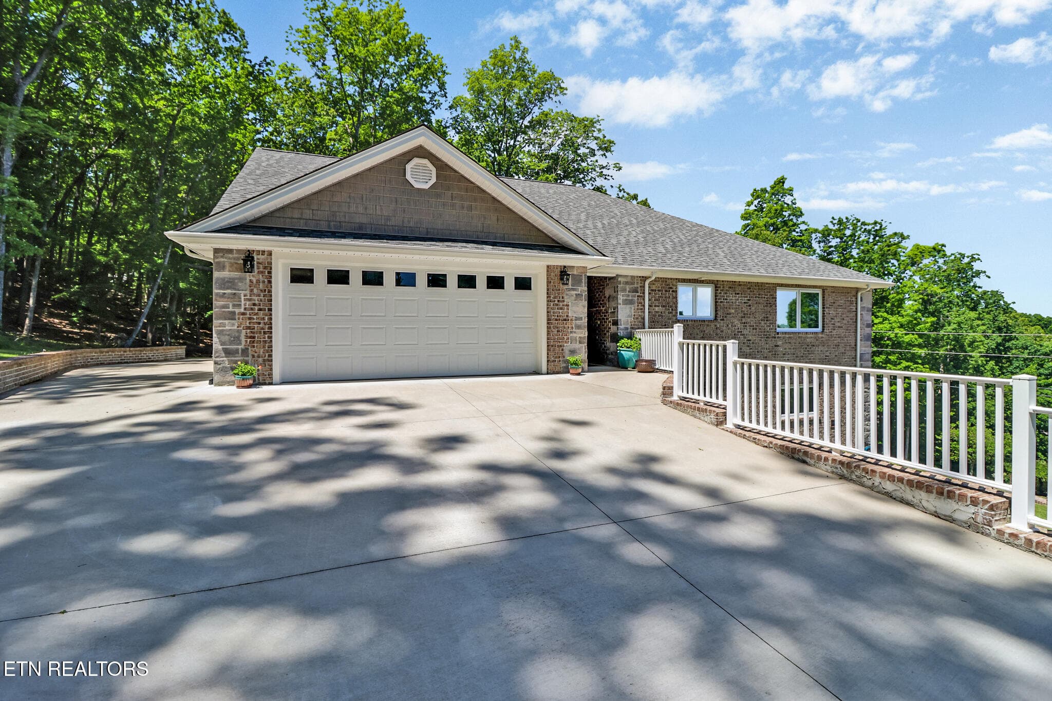 Front of home - 38 Markham Terrace, Crossville, TN 38558