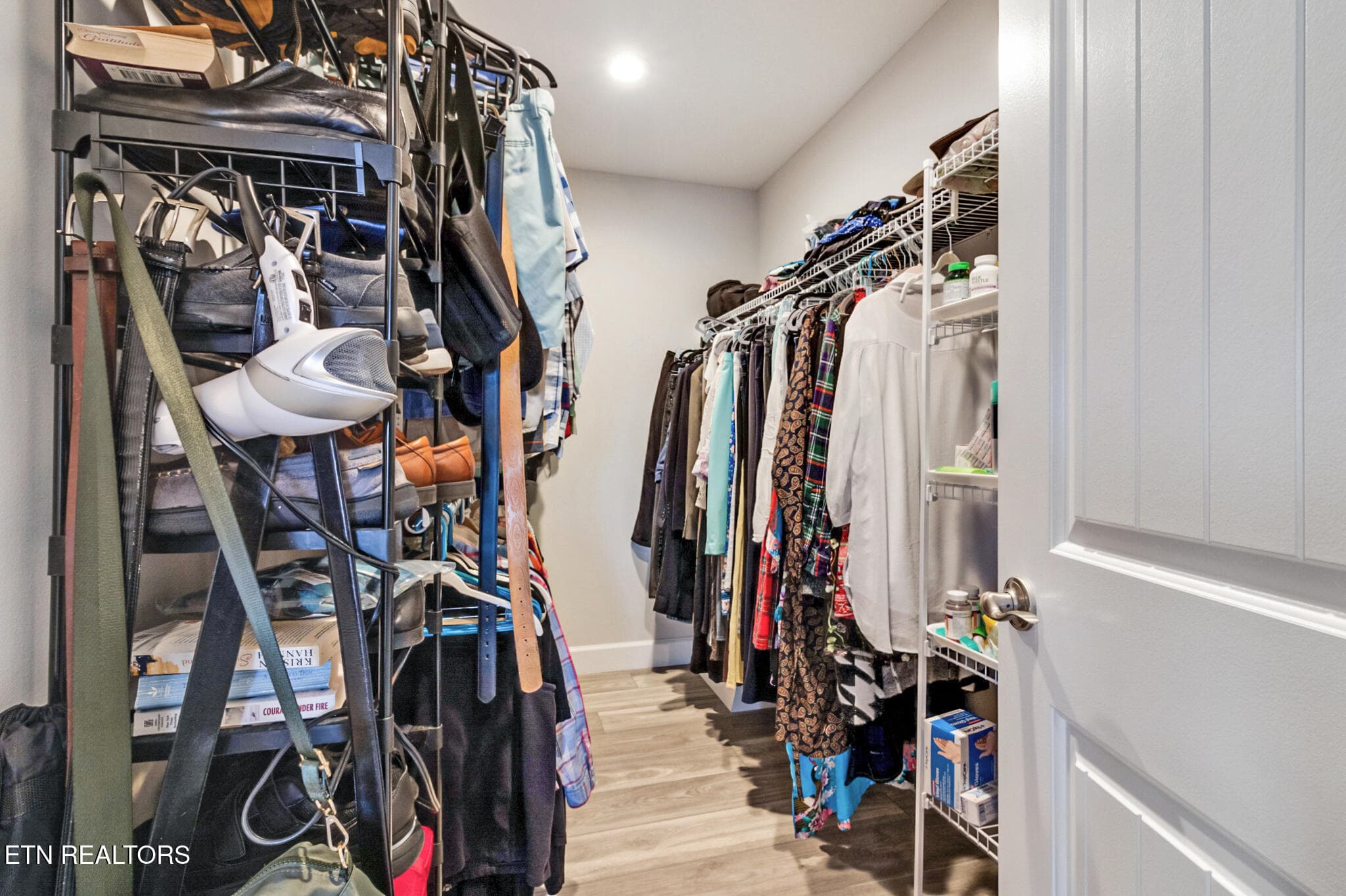 Master walk in closet - 38 Markham Terrace, Crossville, TN 38558
