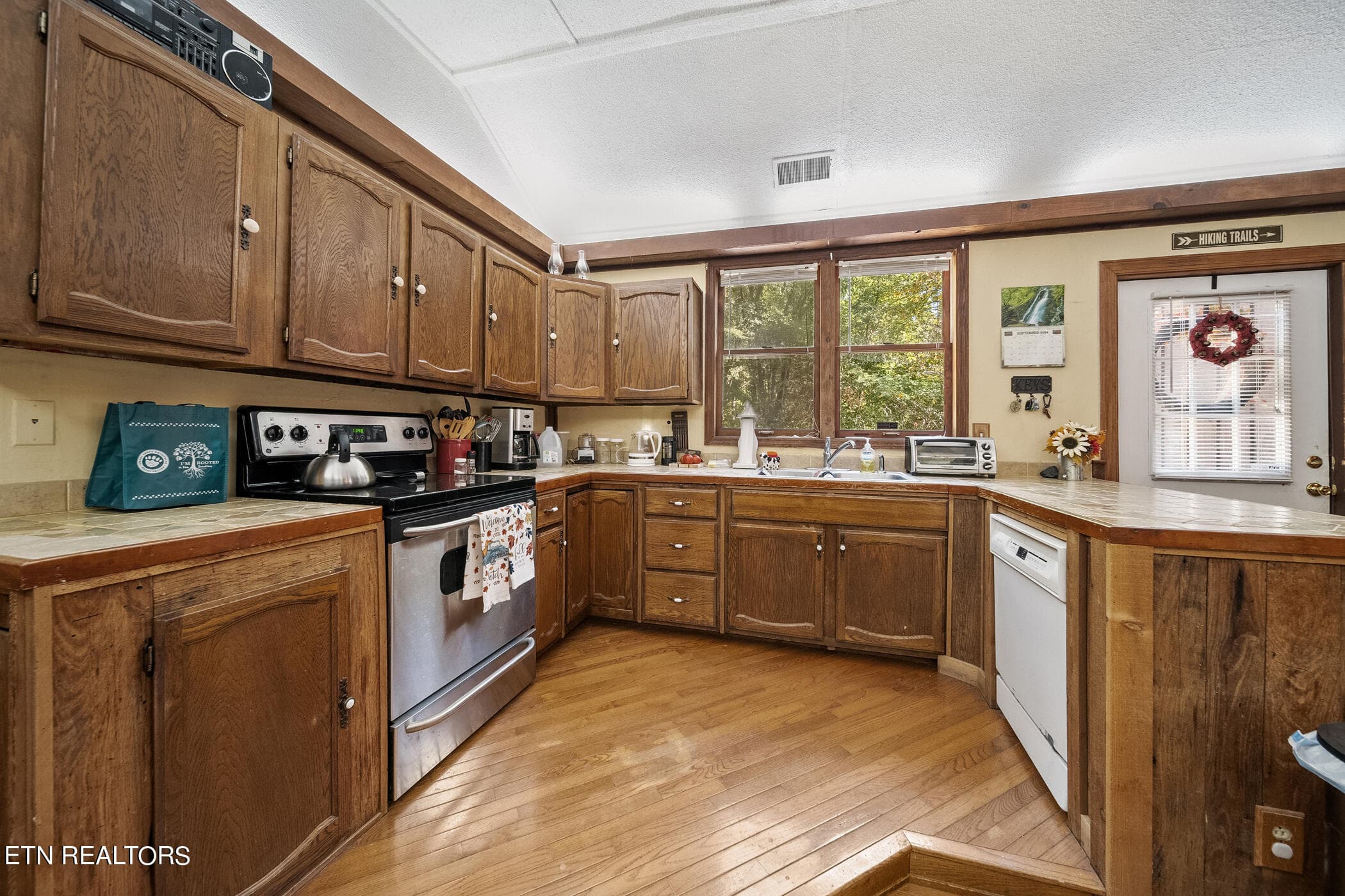 dsc05595 - 2840 Manker Way, Sevierville, TN 37862