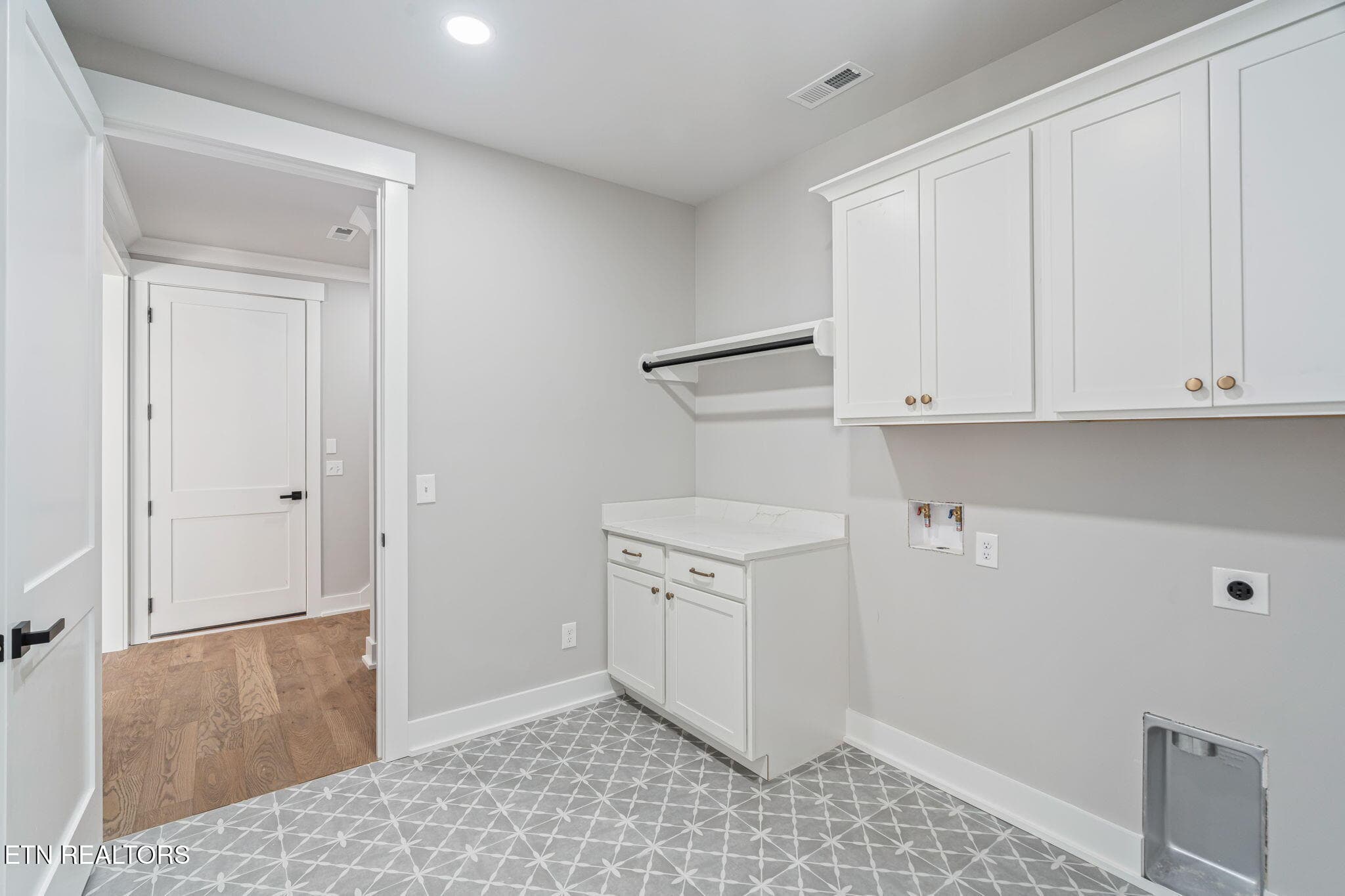 19-web-or-mls-206 Goldcrest Drive-20 - 200 Goldcrest Drive, Vonore, TN 37885
