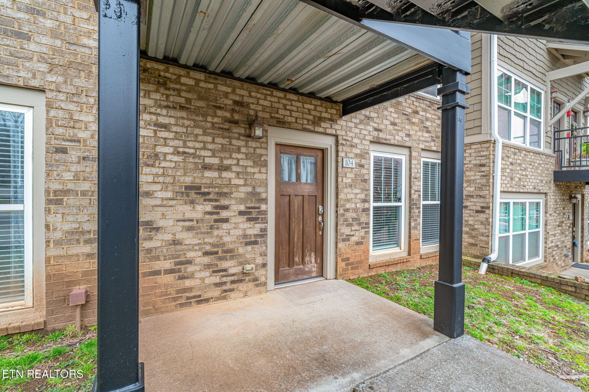 4-web-or-mls-3918 Cherokee Woods Way #10 - 3918 Cherokee Woods Way 104, Knoxville, TN 37920, Knoxville