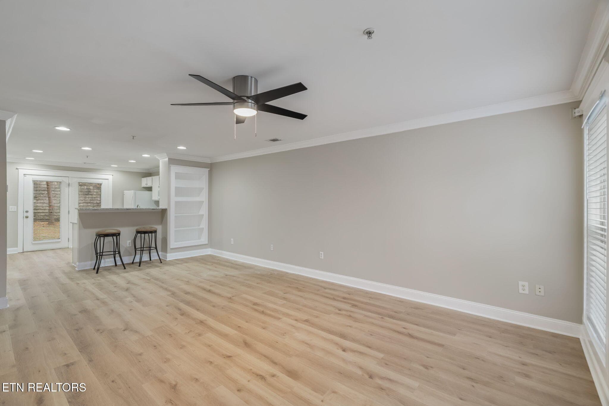 6-web-or-mls-3918 Cherokee Woods Way #10 - 3918 Cherokee Woods Way 104, Knoxville, TN 37920, Knoxville