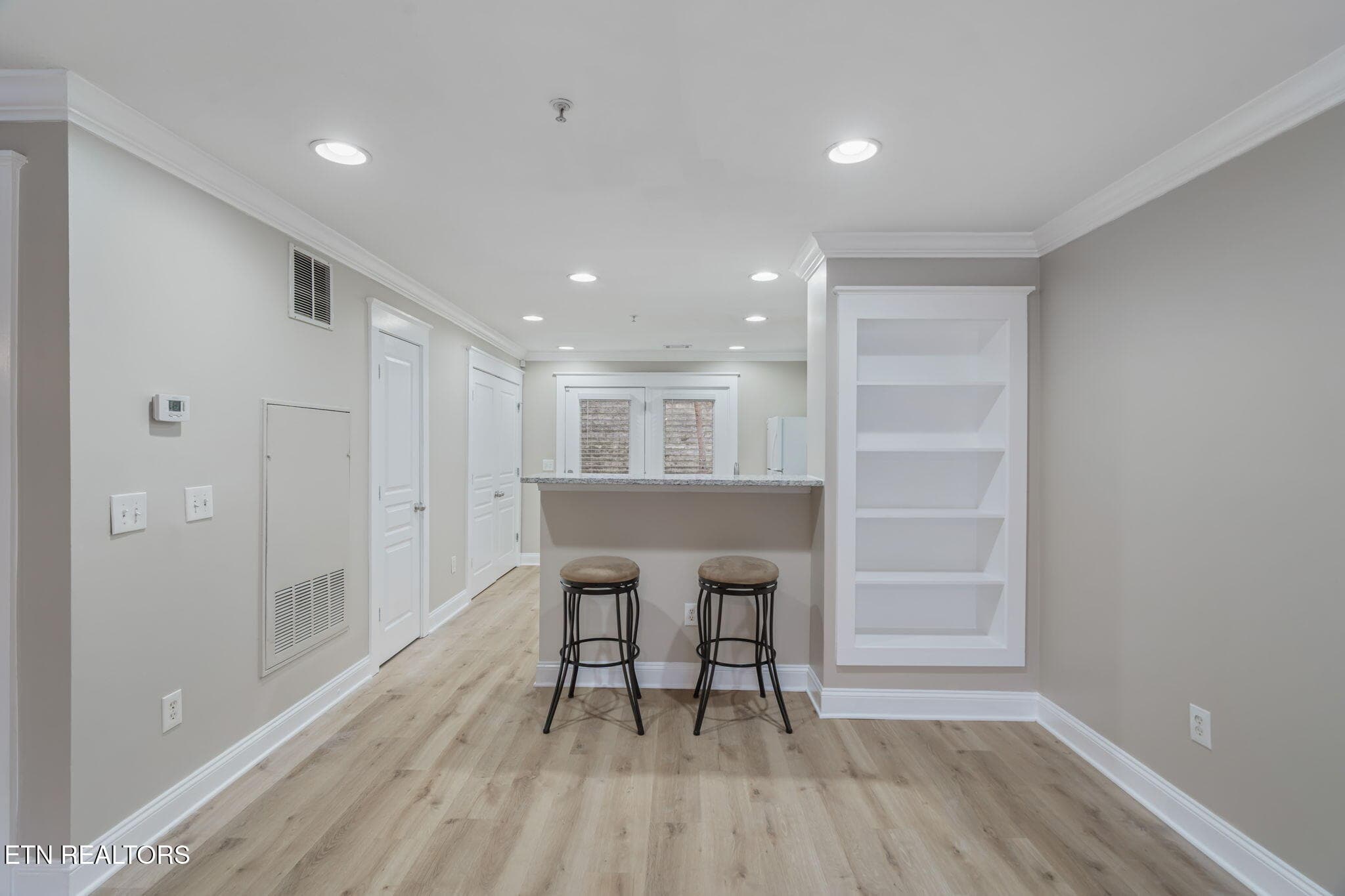 10-web-or-mls-3918 Cherokee Woods Way #1 - 3918 Cherokee Woods Way 104, Knoxville, TN 37920, Knoxville