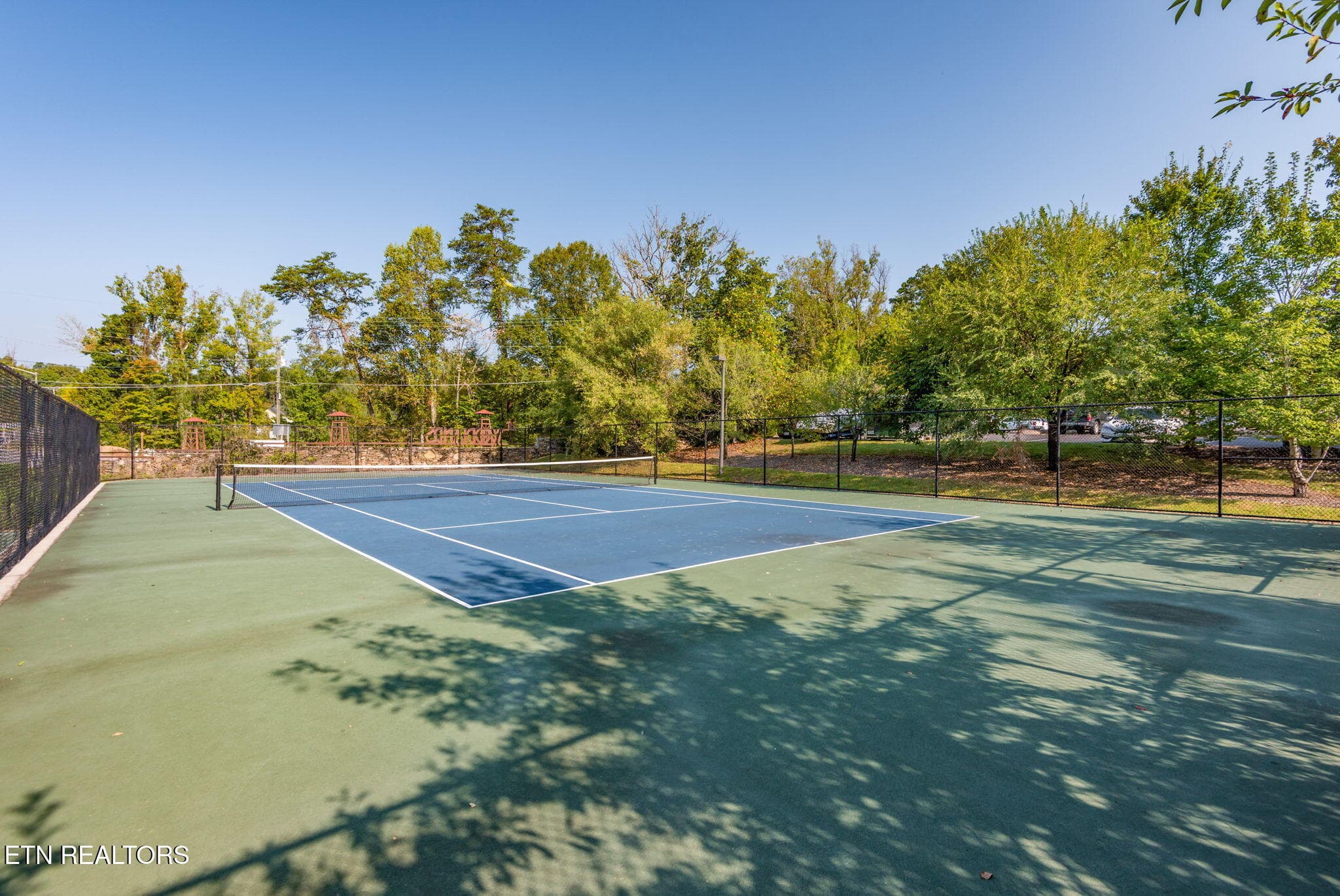 39-web-or-mls-The Woodlands-12 - 3918 Cherokee Woods Way 104, Knoxville, TN 37920, Knoxville