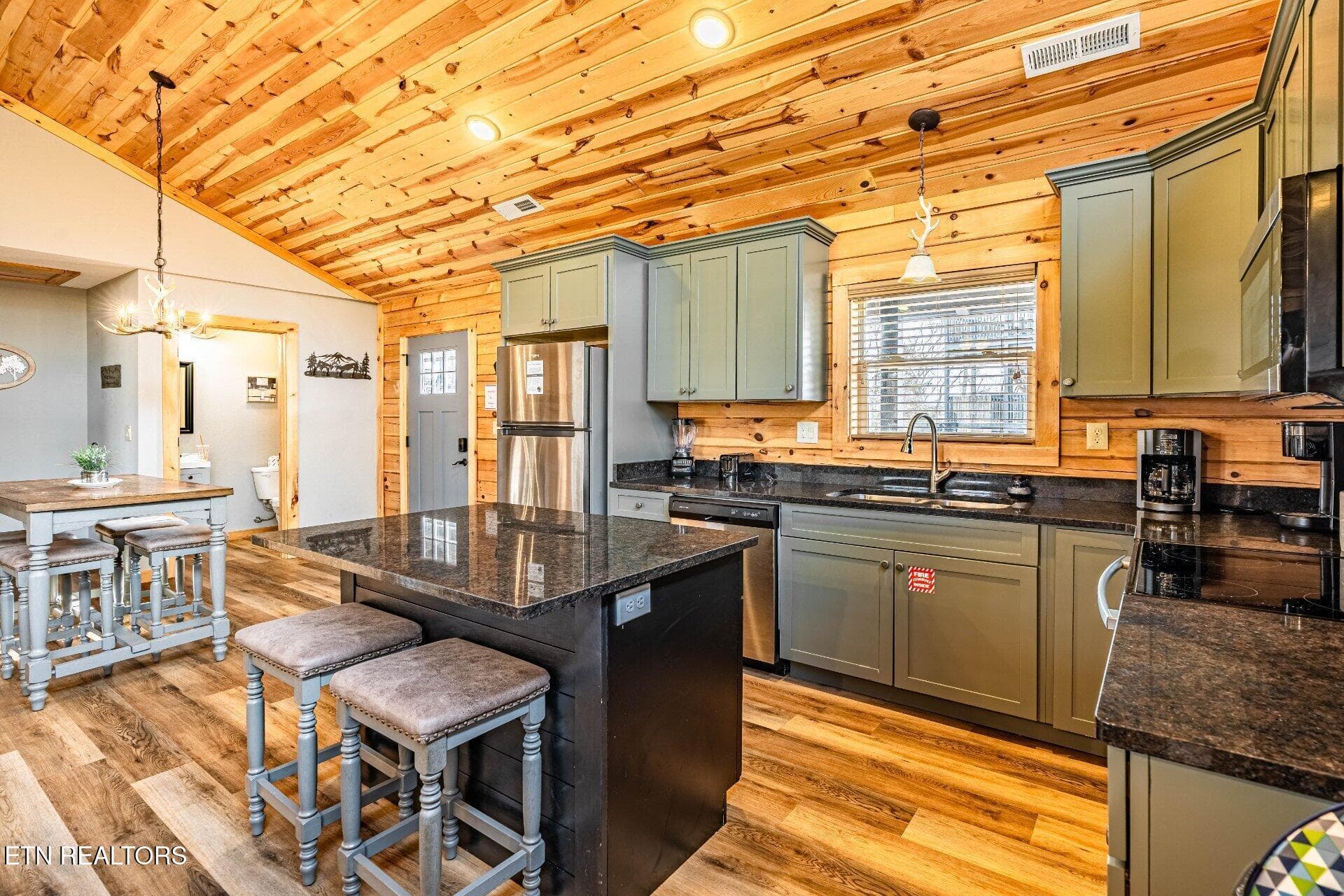 1771218923877_t9th37 - 2104 Eagle Feather Drive, Sevierville, TN 37876