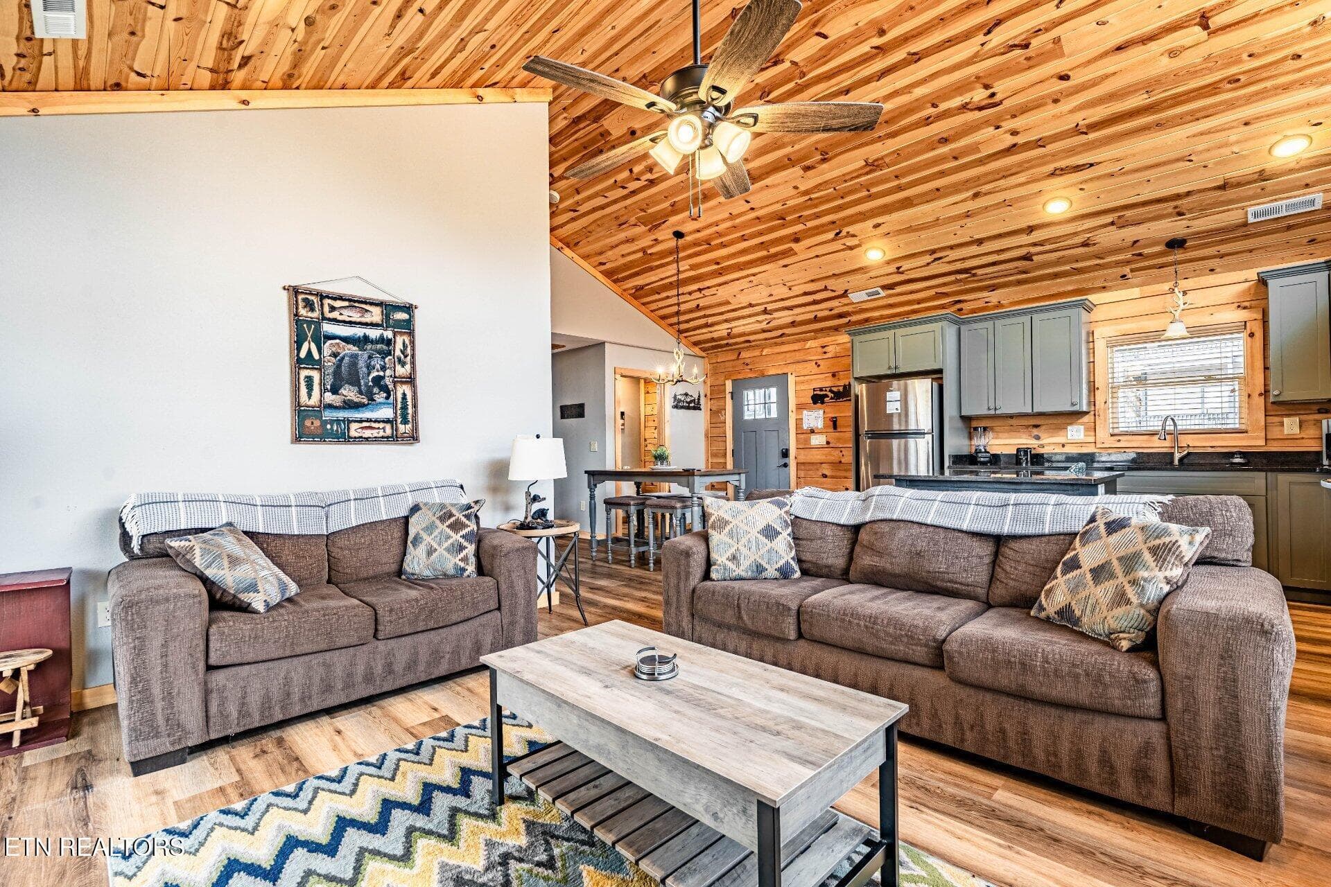 1771218931233_509b2j - 2104 Eagle Feather Drive, Sevierville, TN 37876