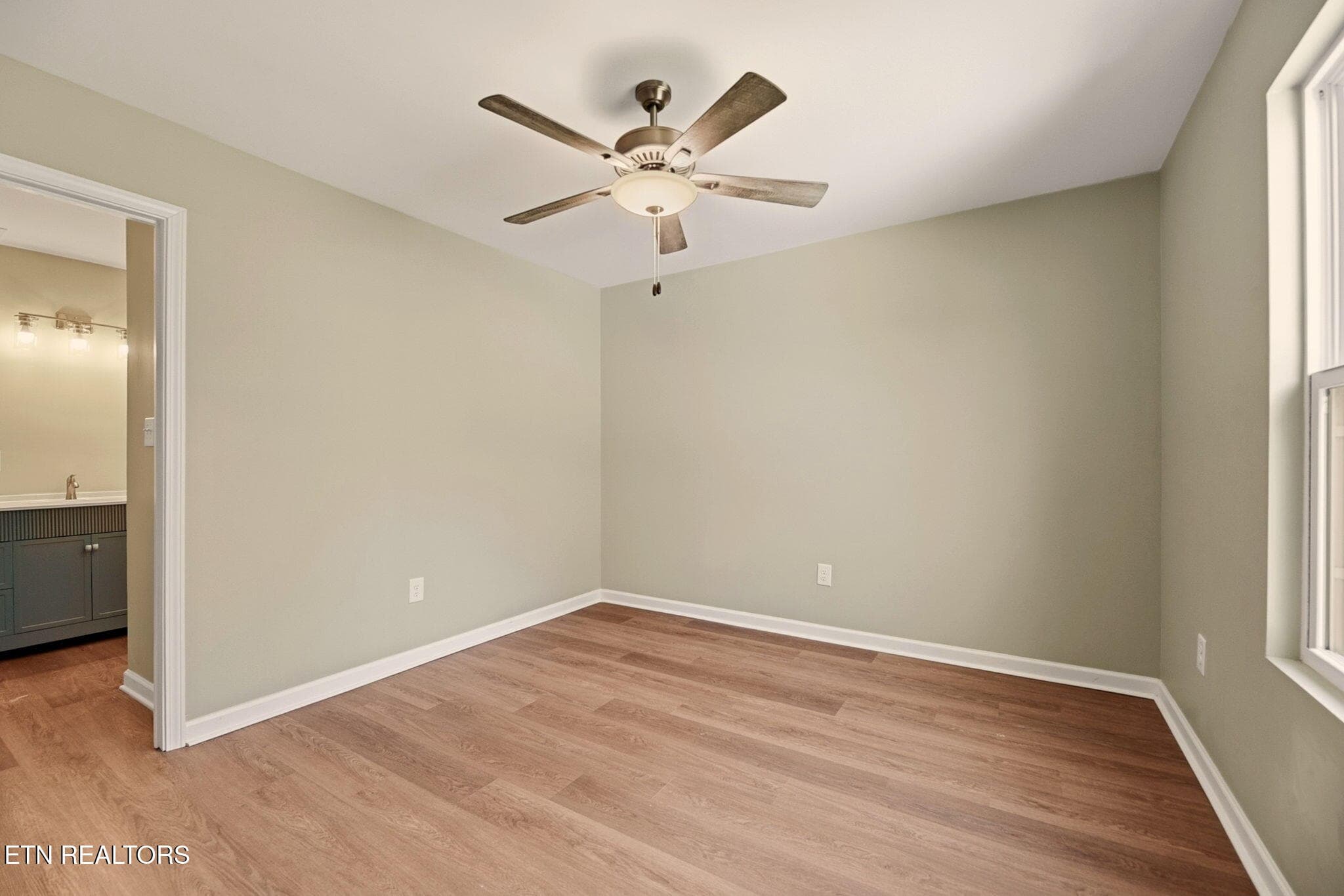 14-web-or-mls-Clfrn136 (41) - 136 California Ave, Oak Ridge, TN 37830