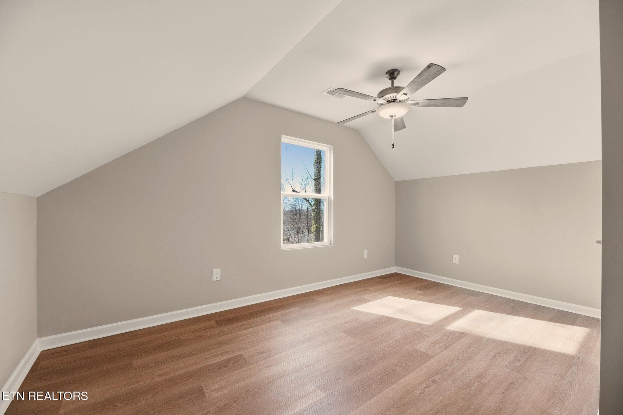 21-web-or-mls-Clfrn136 (62) - 136 California Ave, Oak Ridge, TN 37830