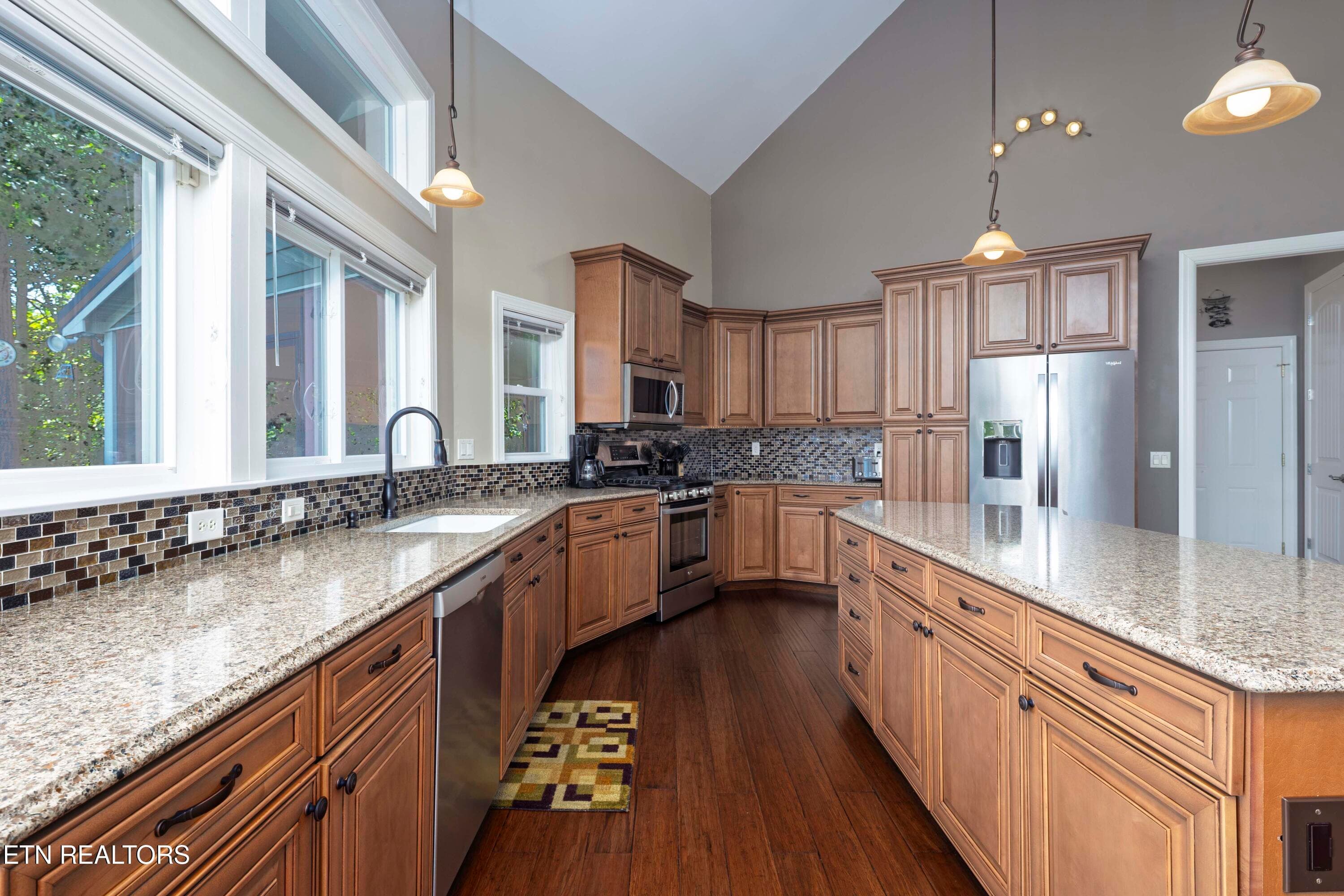 15 - 199 Piney Bay Lane, Spring City, TN 37381