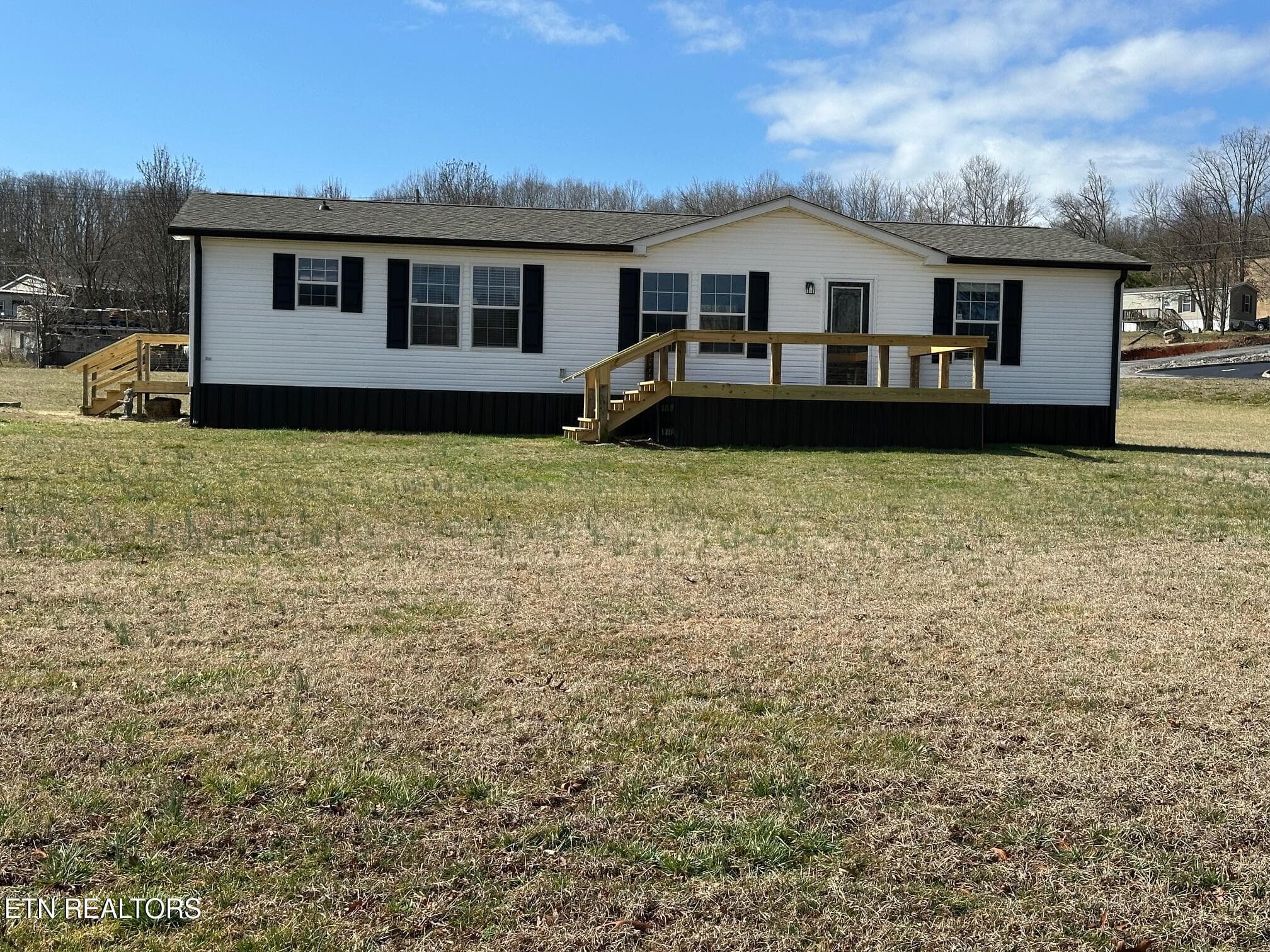 IMG_5336 - 165 Tower Rd, Grandview, TN 37337