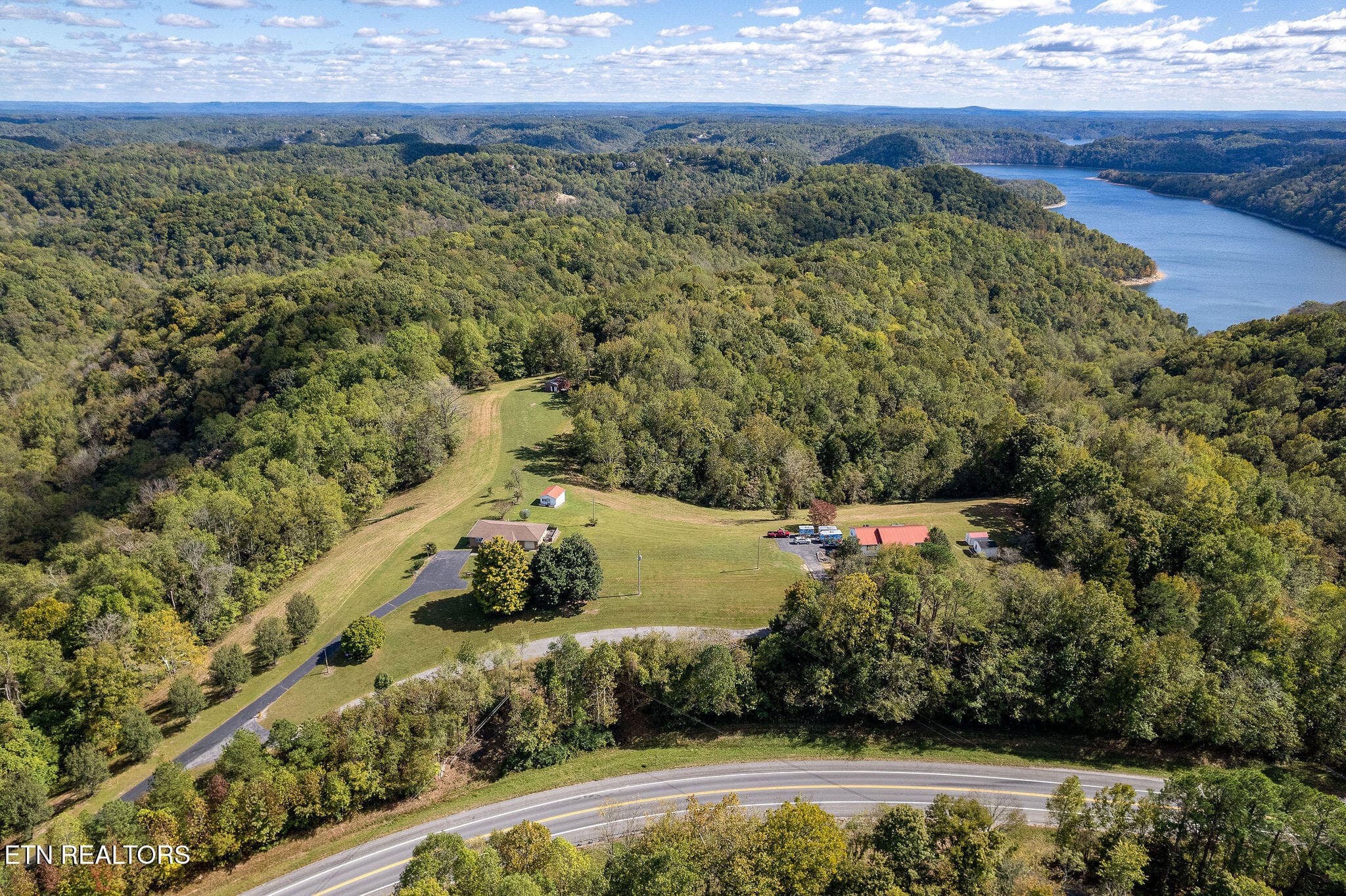 DJI_0054 - Smithville Hwy, Silver Point, TN 38582