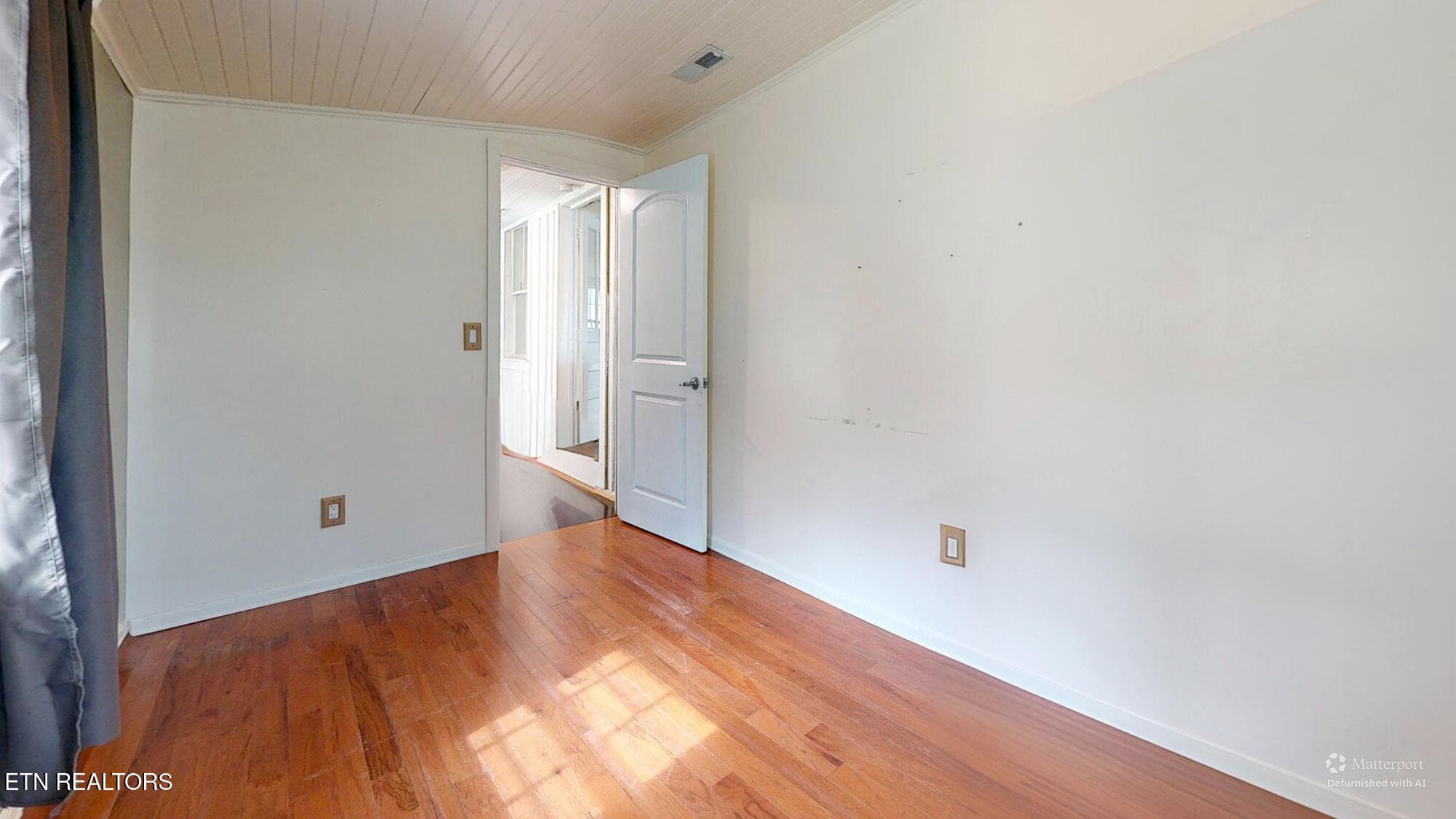 Office/nursery - 301 Gage Rd, Philadelphia, TN 37846
