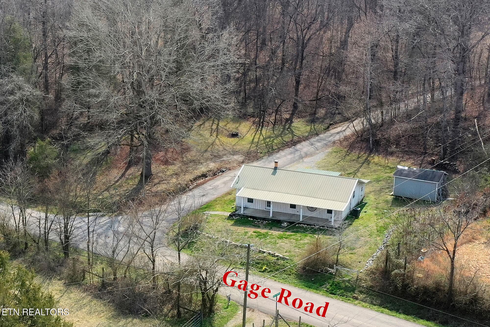 301 Gage N26_004 - 301 Gage Rd, Philadelphia, TN 37846