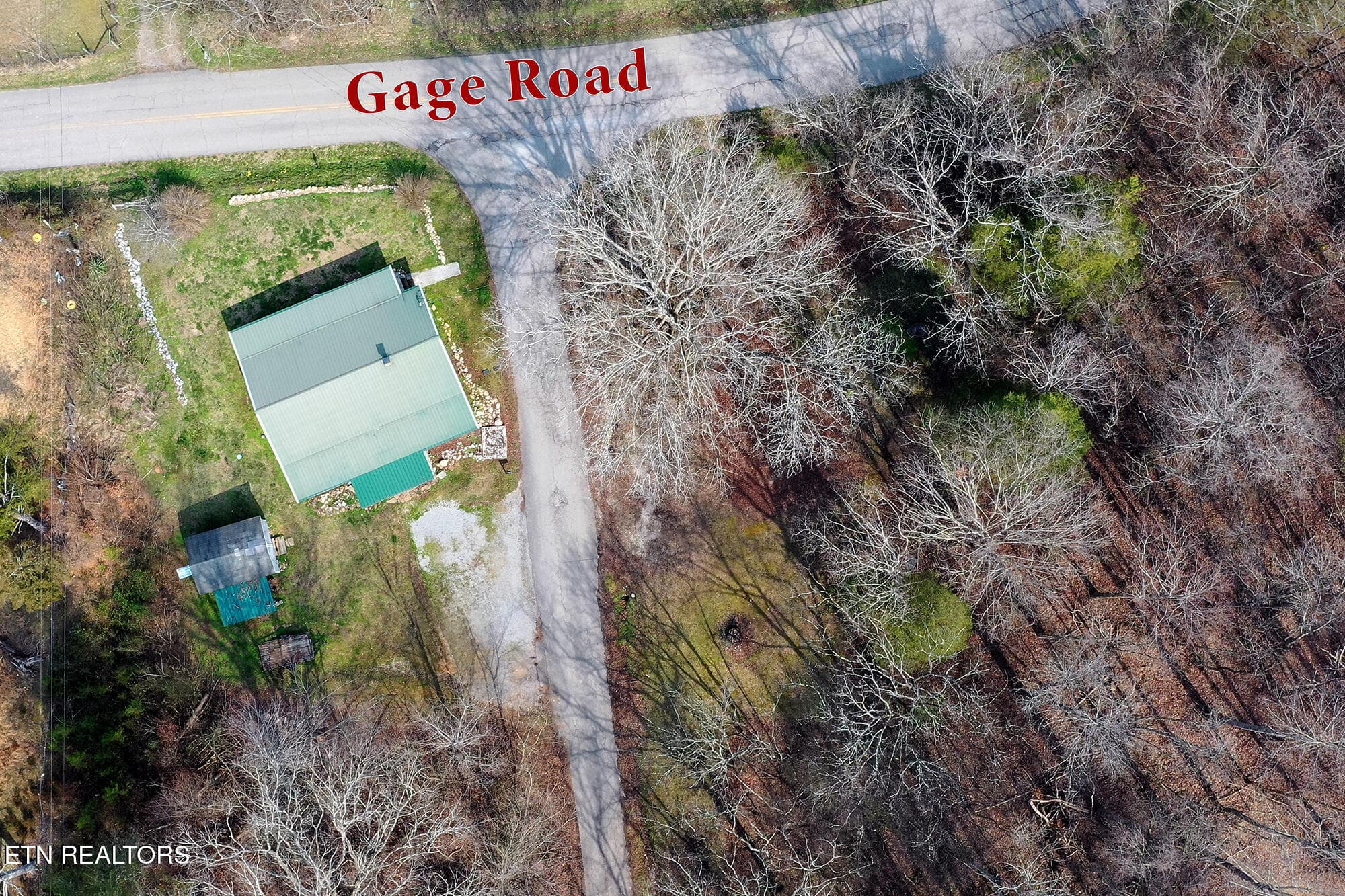 301 Gage N26_001 - 301 Gage Rd, Philadelphia, TN 37846