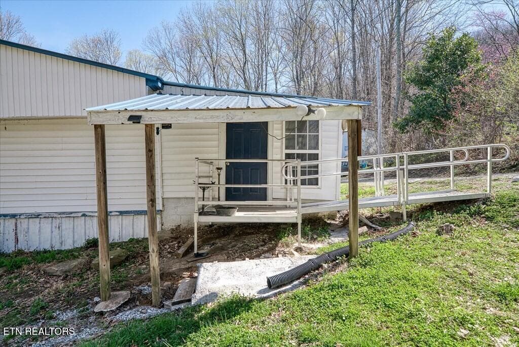 235522_1 - 618 Old Baker Mtn Rd, Spencer, TN 38585