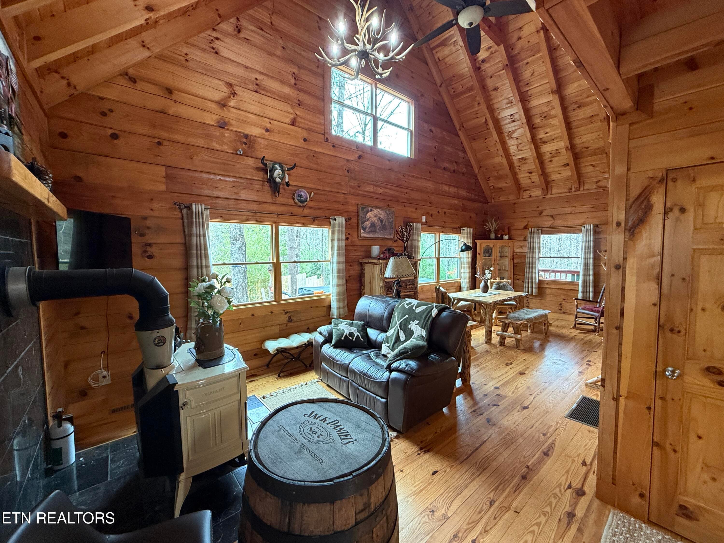 IMG_1685 - 5150 Raven Branch Rd, Del Rio, TN 37727