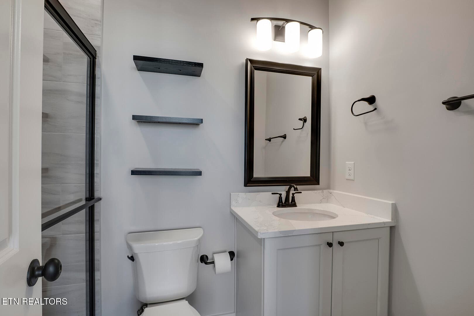 29_RiverForkWay_1108_GuestBath - 1108 River Fork Way, Knoxville, TN 37920, Knoxville