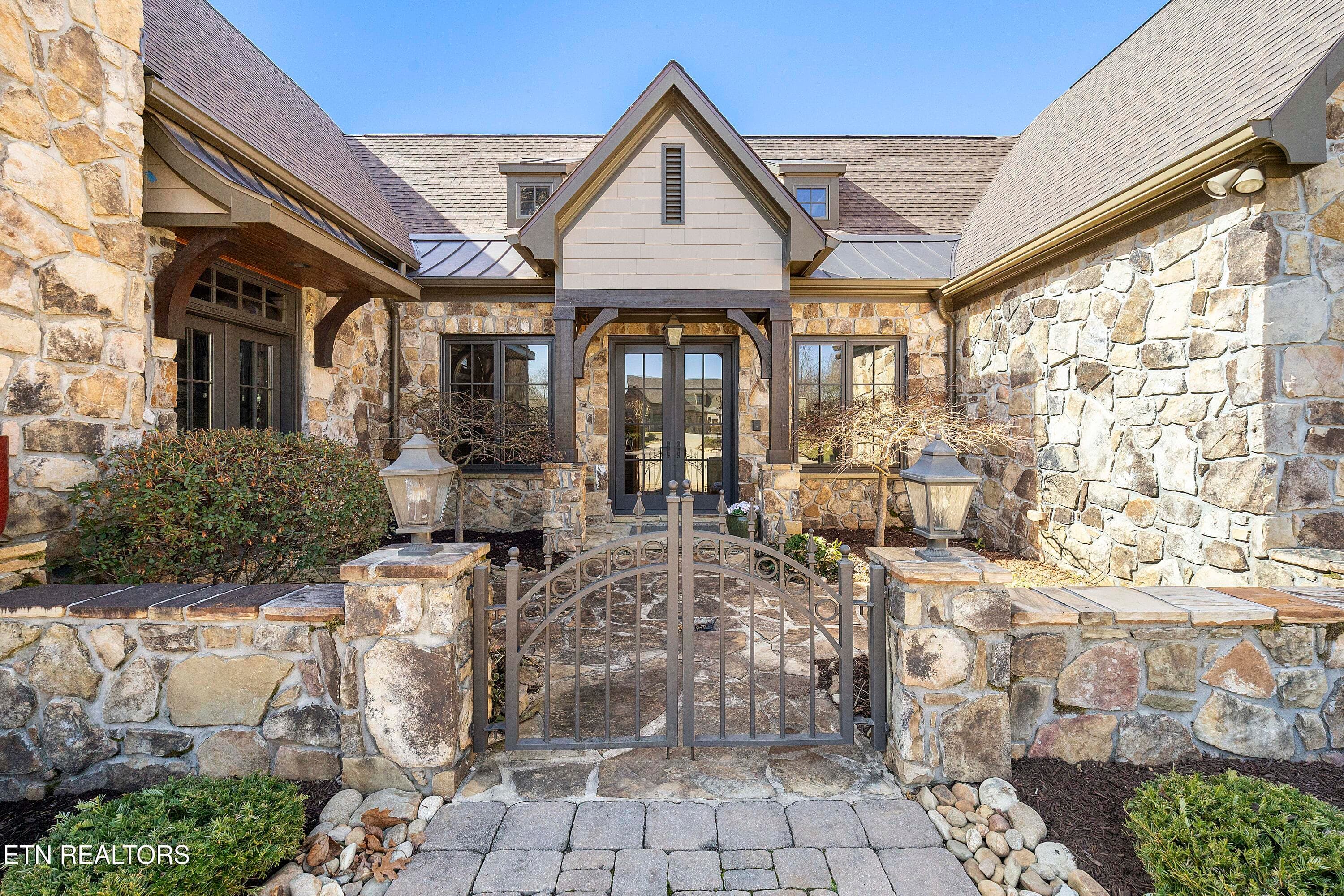 B1_L40A1065 - 468 Careen Court, Lenoir City, TN 37772, Lenoir City