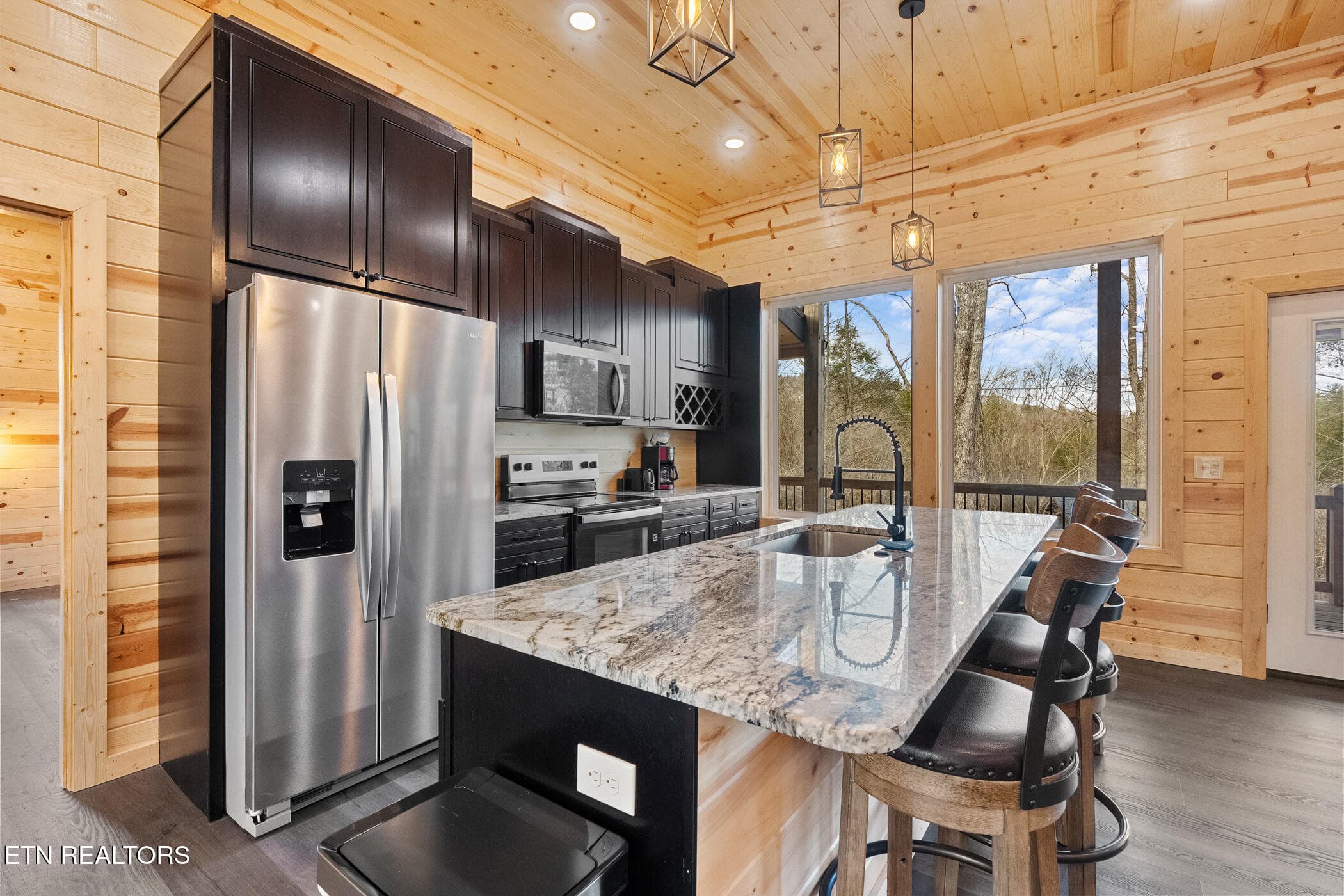 dsc00983 - 2749 Owls Cove Way, Sevierville, TN 37862