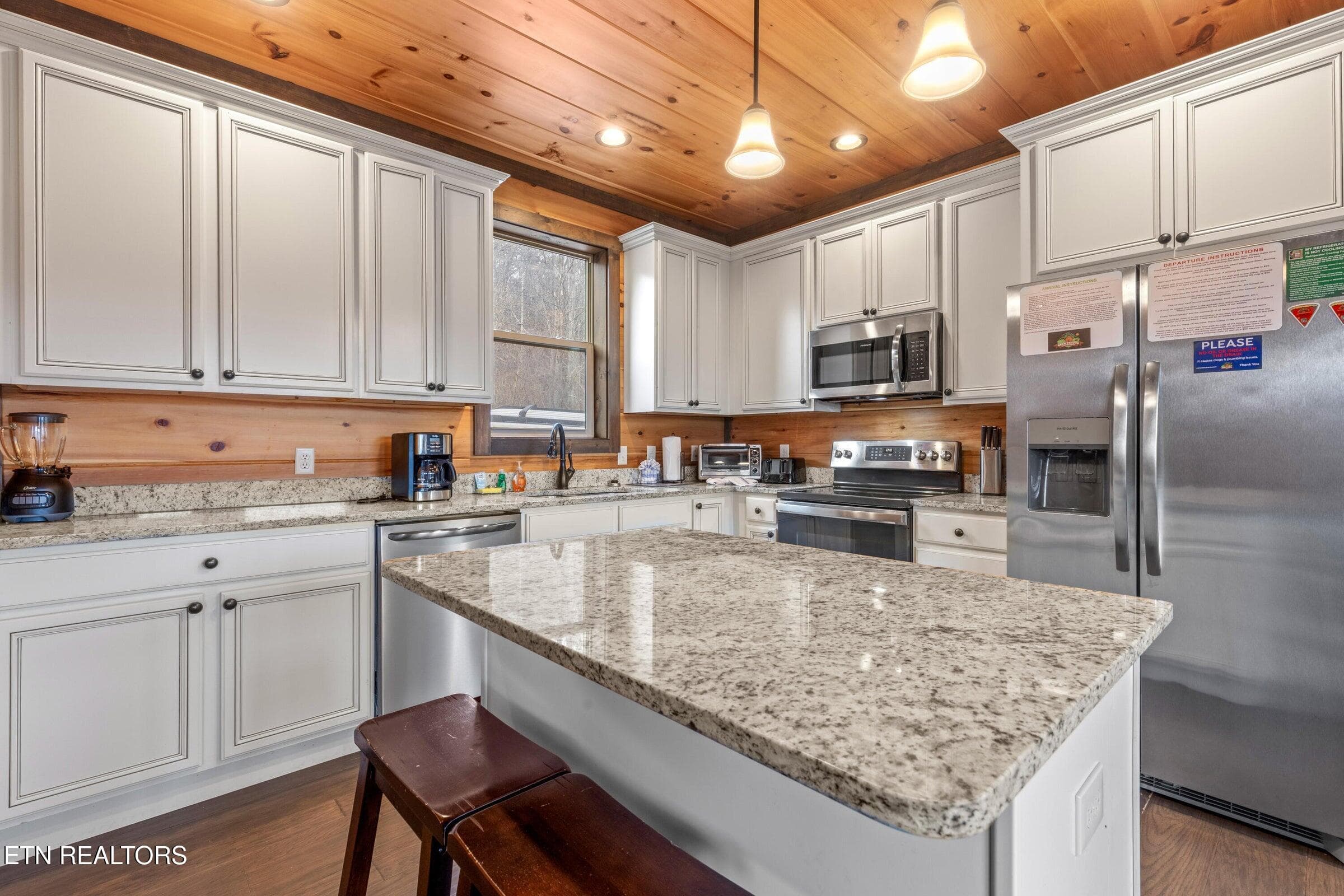 20260218210327374400000000-o - 4608 Dreamland Way, Sevierville, TN 37876