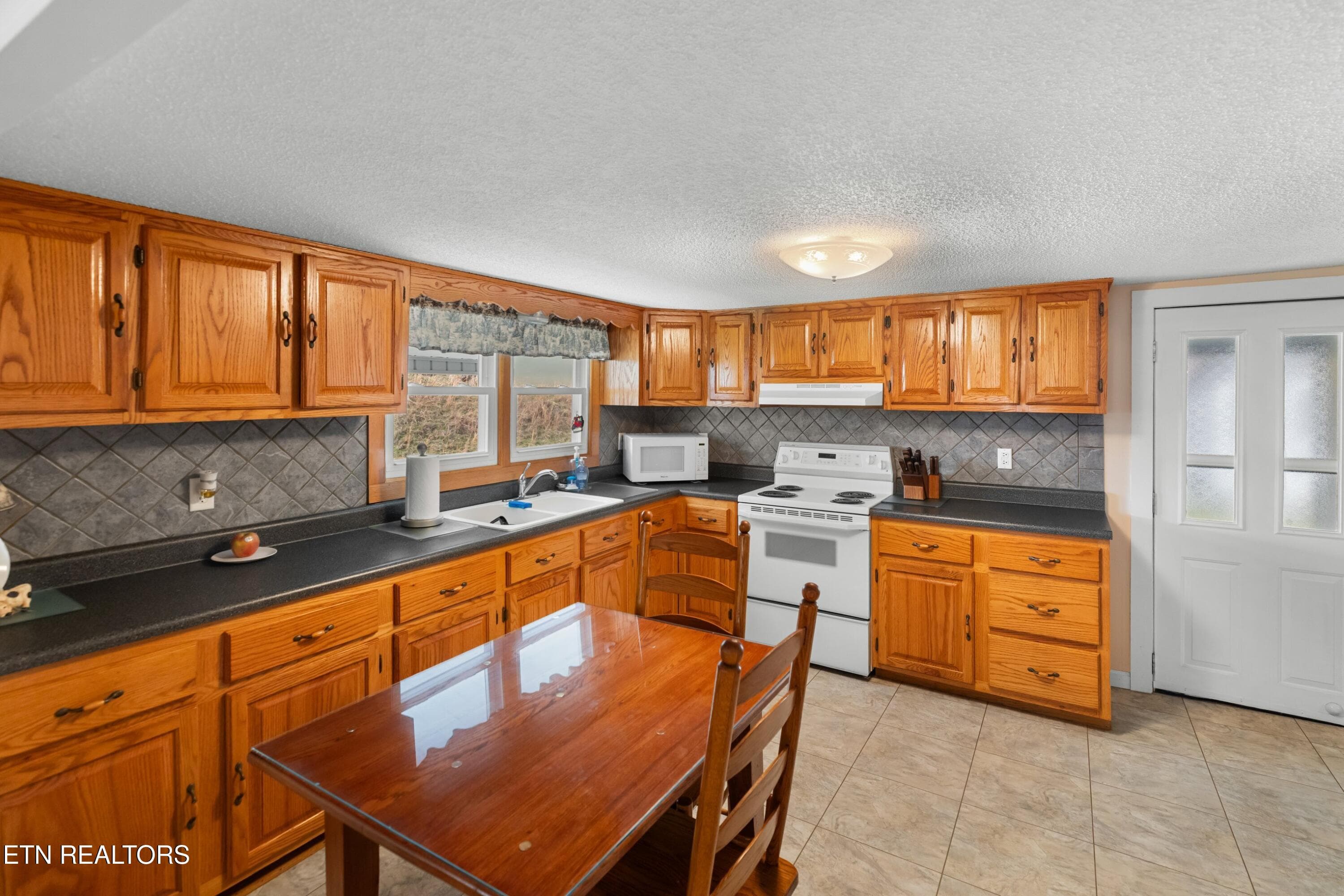 075-2218RebelHollowRoad-Tazewell-TN-3787 - 2218 Rebel Hollow Rd, Tazewell, TN 37879