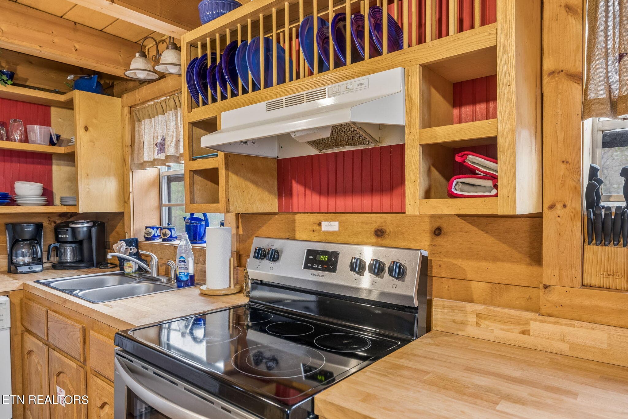 12-1235 N Baden Dr - 012 - 1235 N Baden Drive, Gatlinburg, TN 37738, Gatlinburg