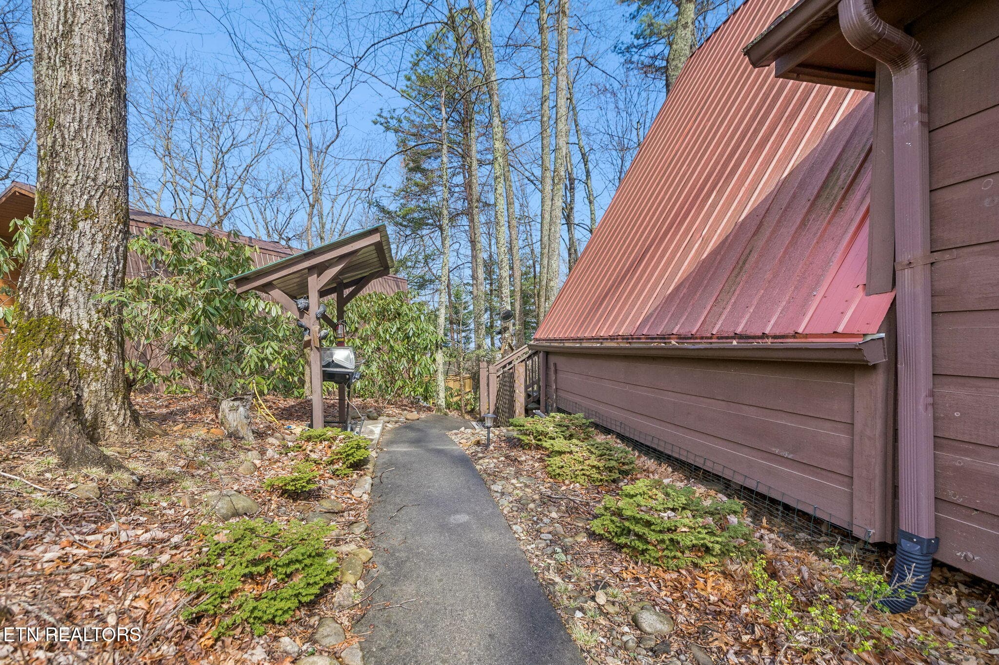 39-1235 N Baden Dr - 039 - 1235 N Baden Drive, Gatlinburg, TN 37738, Gatlinburg