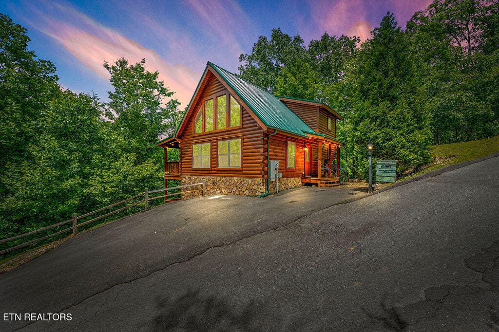 twilight2 - 766 High Mountain Way, Gatlinburg, TN 37738, Gatlinburg