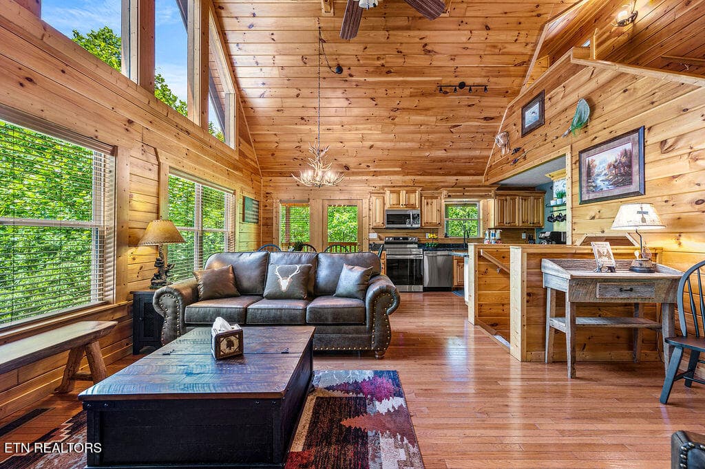 living room6 - 766 High Mountain Way, Gatlinburg, TN 37738, Gatlinburg
