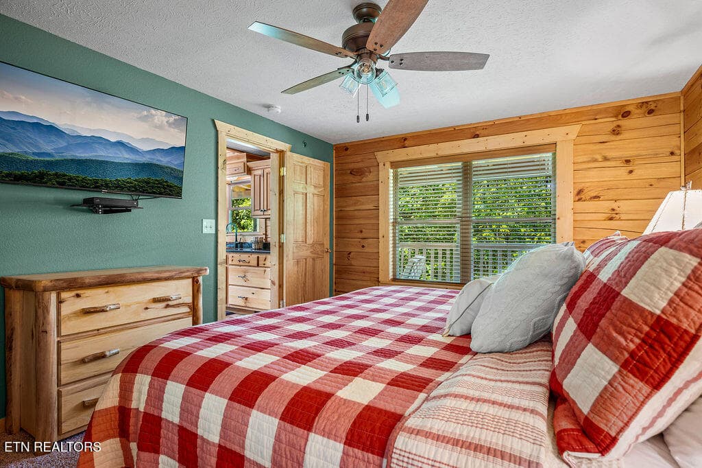master4 - 766 High Mountain Way, Gatlinburg, TN 37738, Gatlinburg