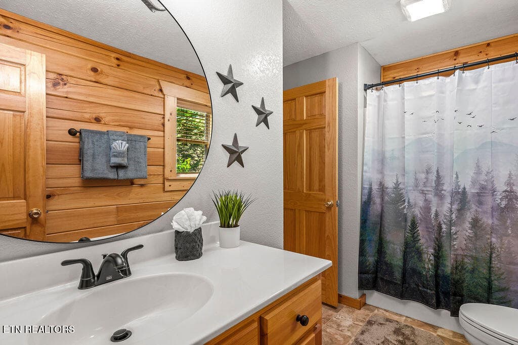 master bath1 - 766 High Mountain Way, Gatlinburg, TN 37738, Gatlinburg