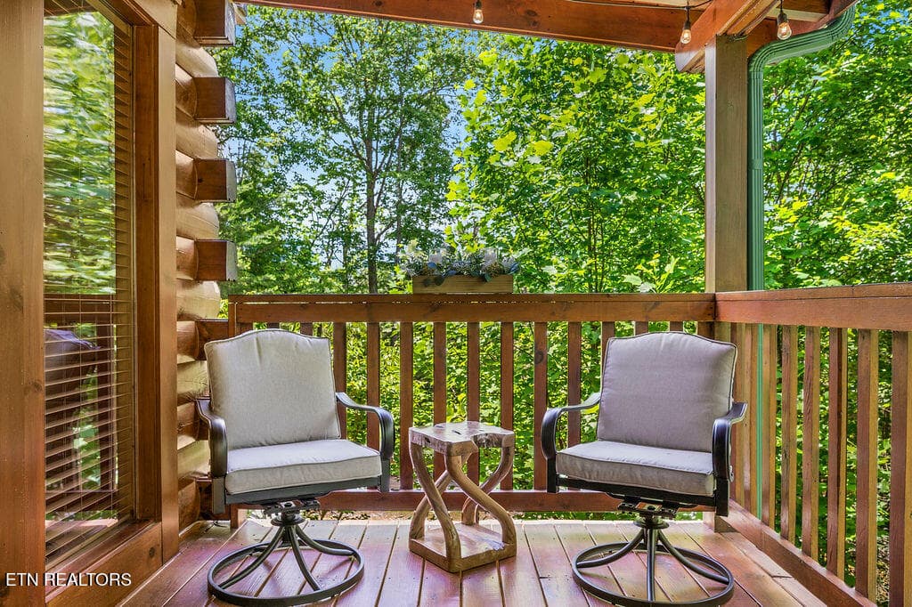 back porch3 - 766 High Mountain Way, Gatlinburg, TN 37738, Gatlinburg