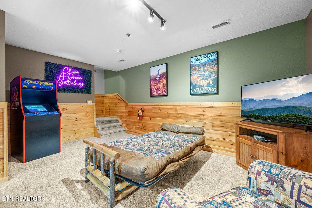 basement rec room3 - 766 High Mountain Way, Gatlinburg, TN 37738, Gatlinburg