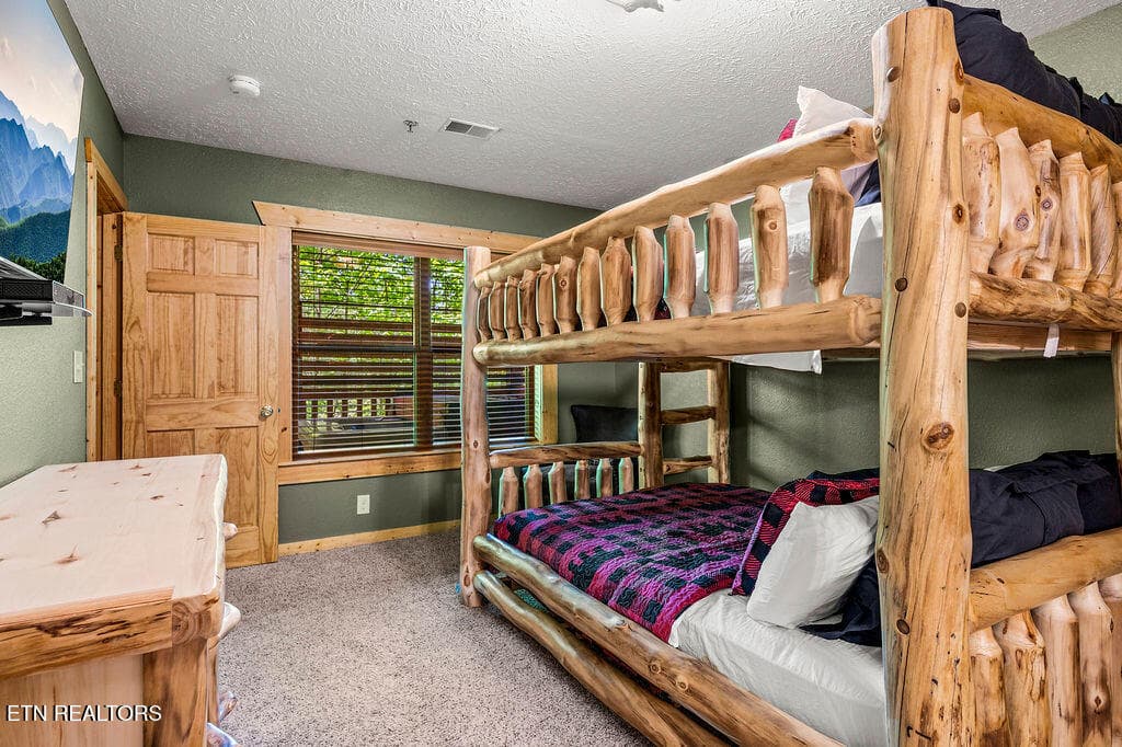 bedroom3e - 766 High Mountain Way, Gatlinburg, TN 37738, Gatlinburg