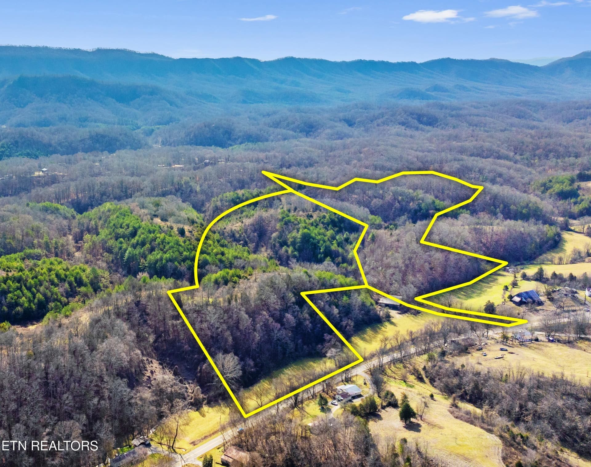 Drone shot with estimated lot lines - Wye Drive, Seymour, TN 37865