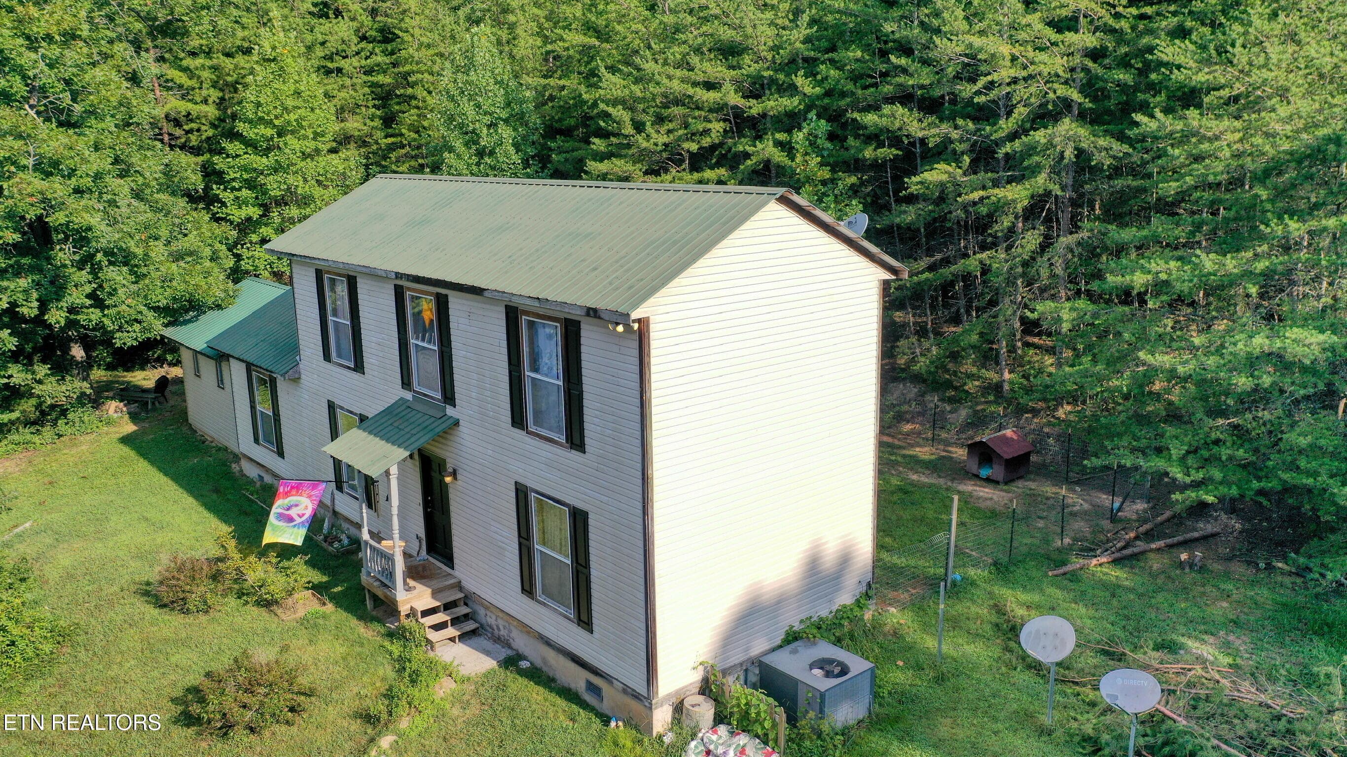 Front 2 - 4610 Hickory Valley Rd, Heiskell, TN 37754