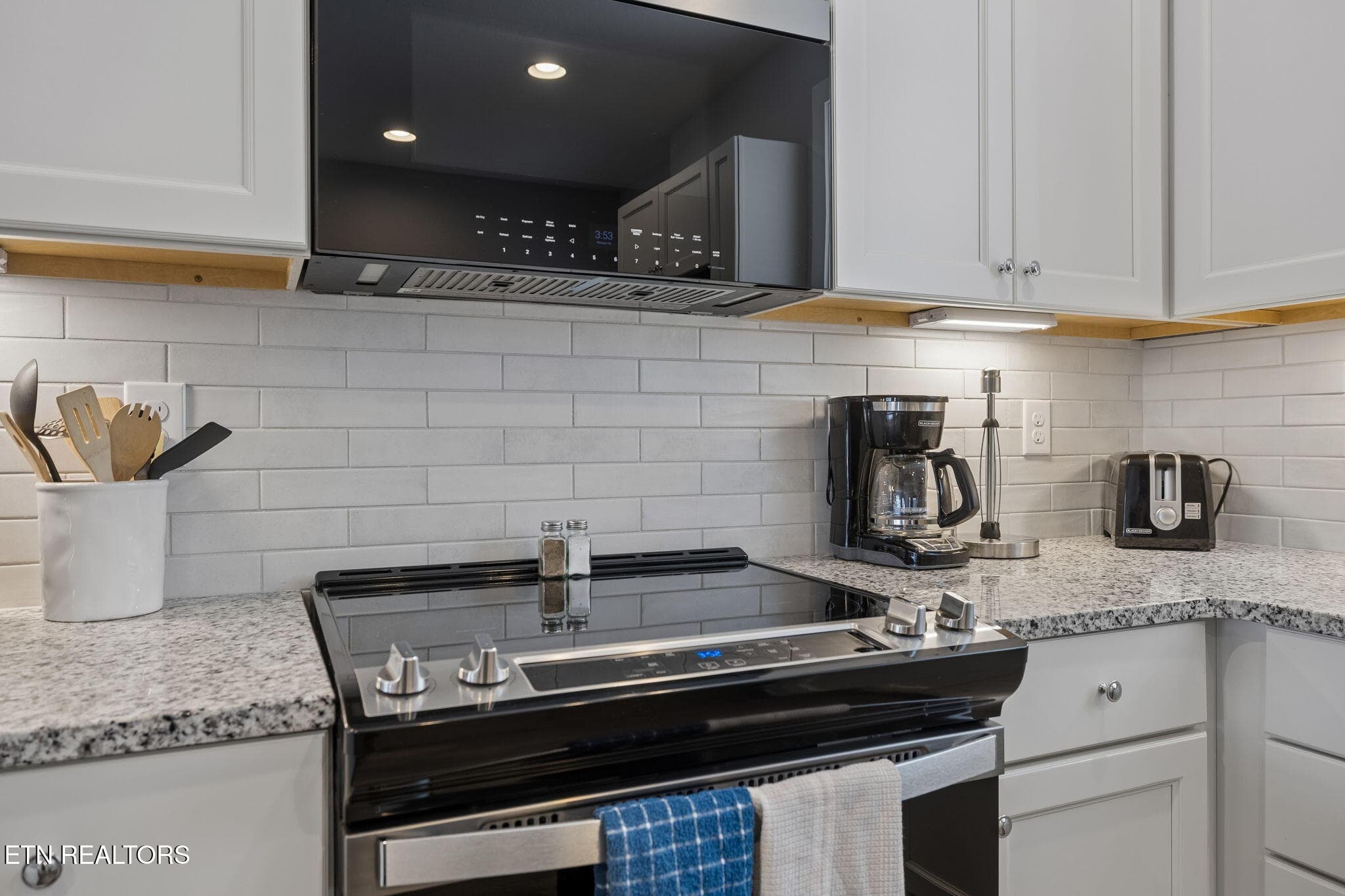 8-1406 Island Home Ave - 008 - 1406 Island Home Ave, Knoxville, TN 37920, Knoxville