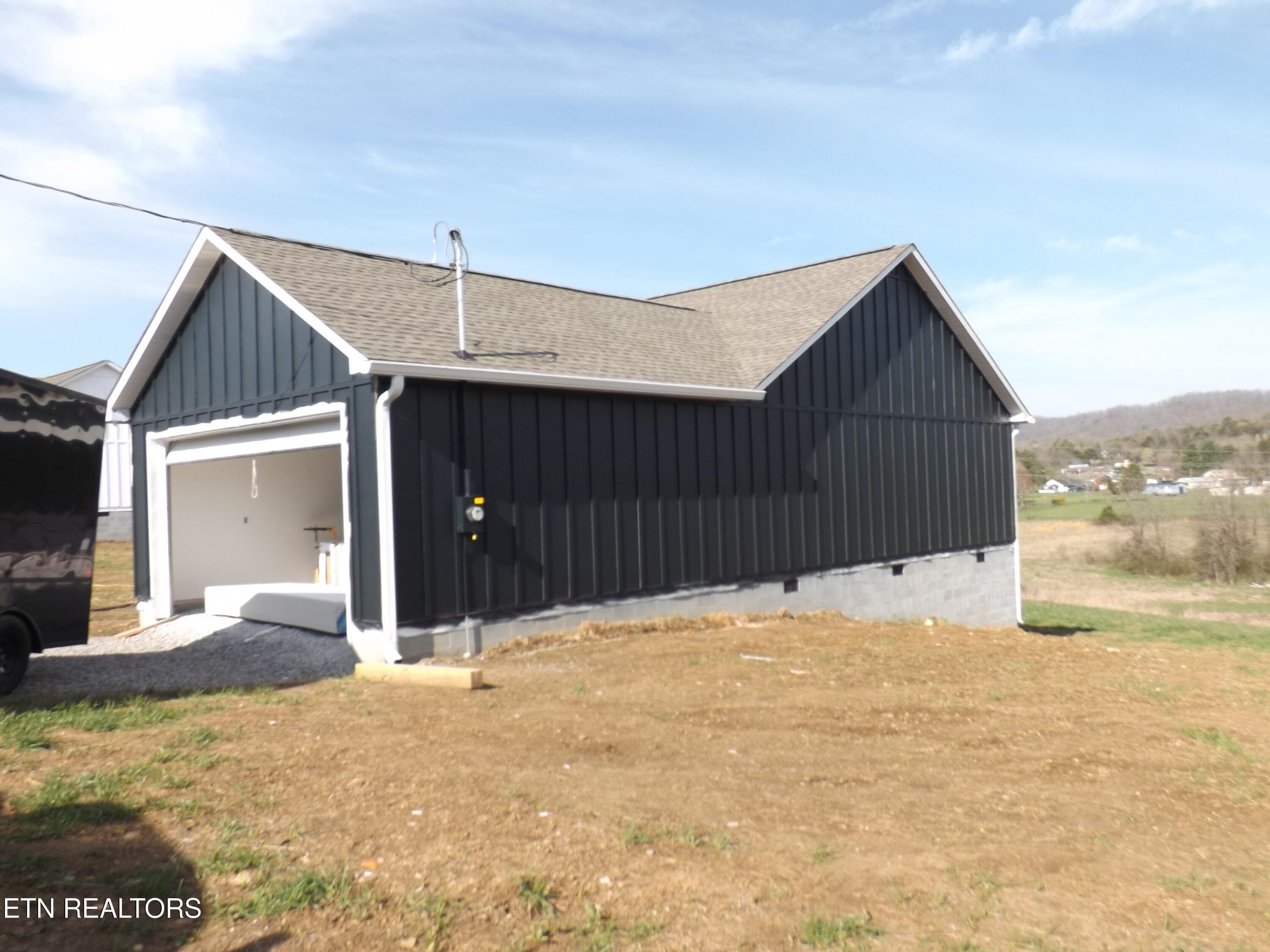 DSCF3834 - 955 Shawanee Rd, Harrogate, TN 37752