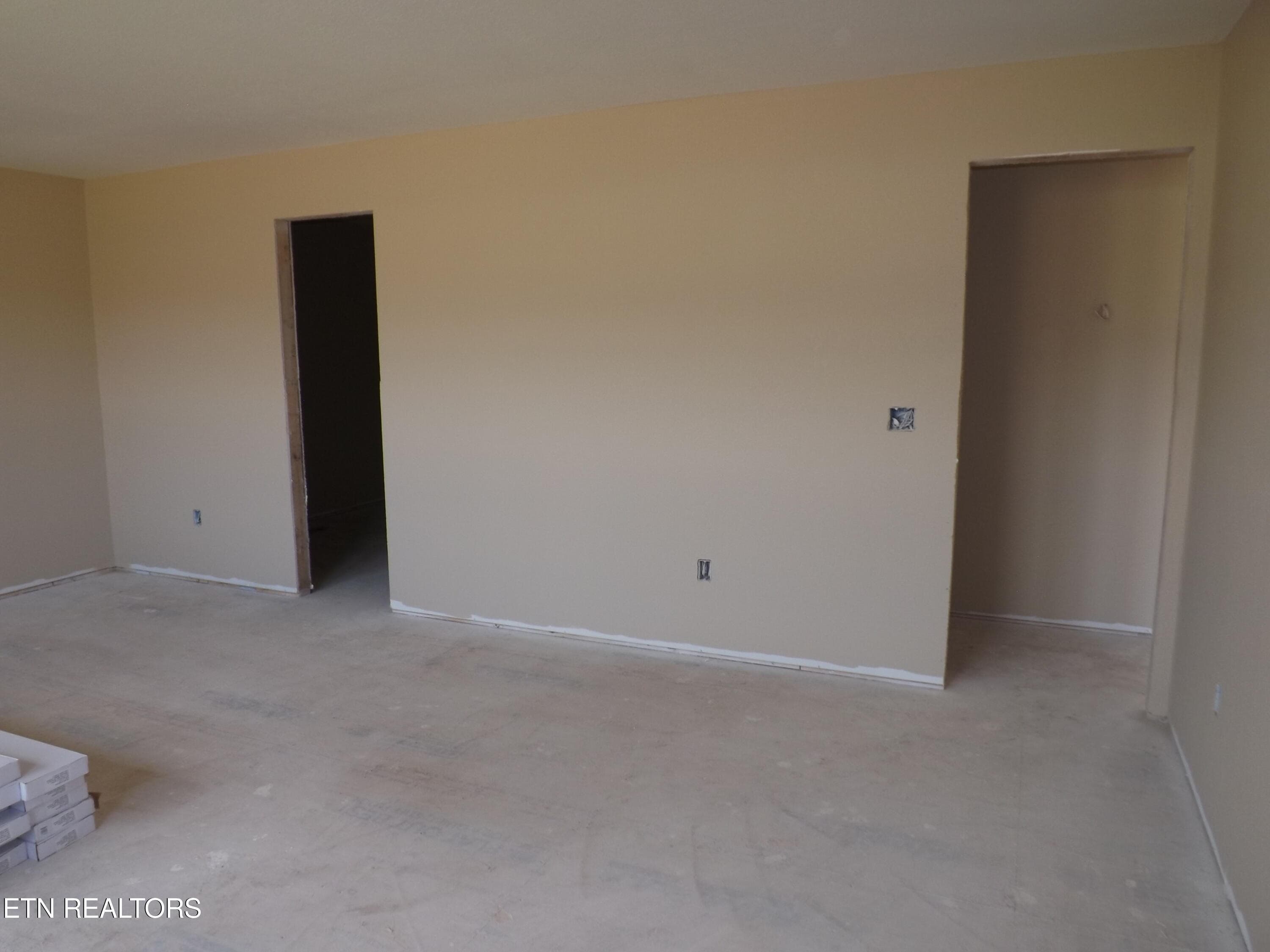 DSCF3846 - 955 Shawanee Rd, Harrogate, TN 37752