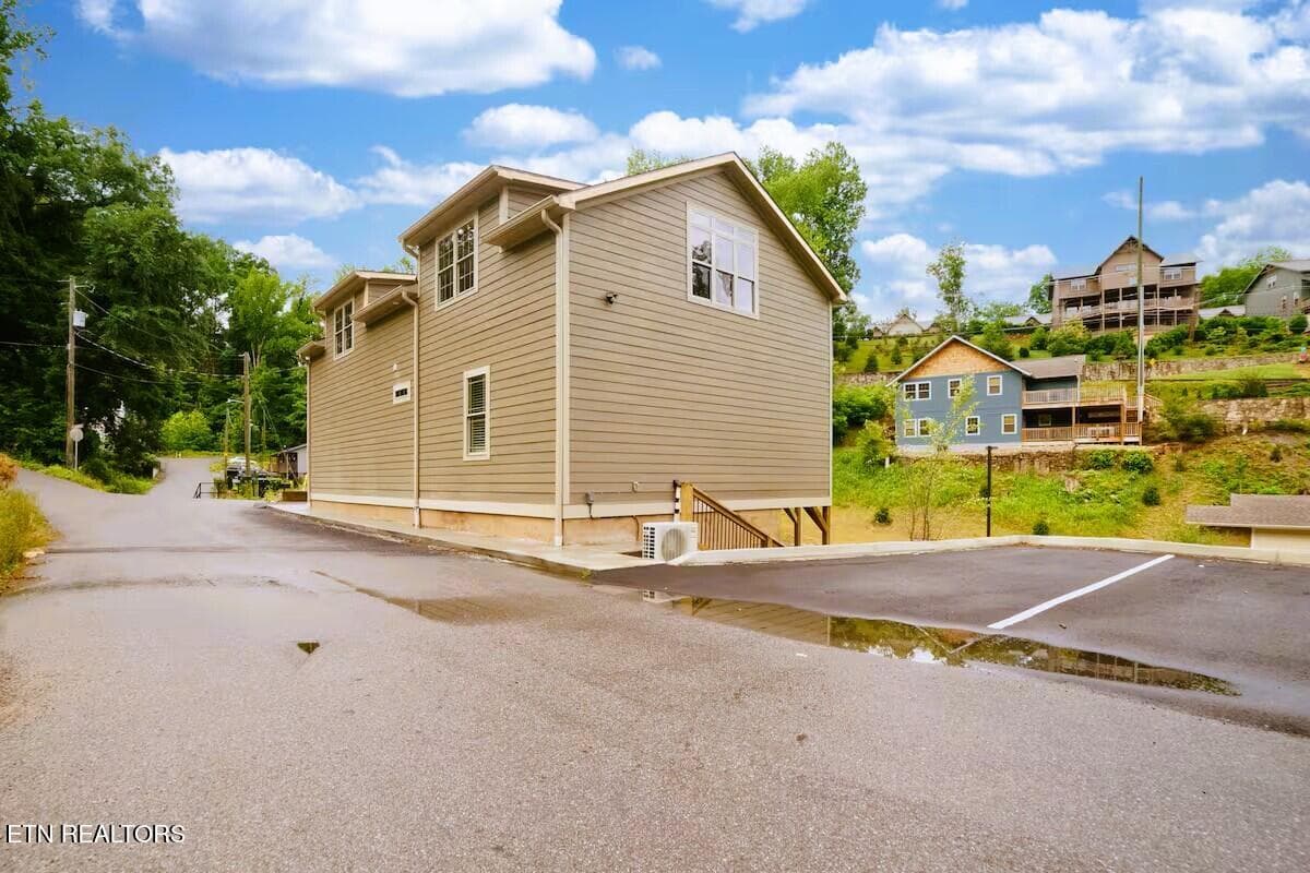 260 CD Back of Home and Parking jp - 260 Circle Drive, Gatlinburg, TN 37738, Gatlinburg